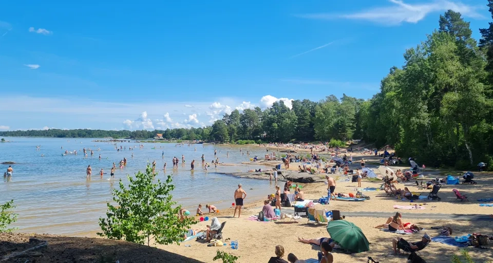 strand en solig dag