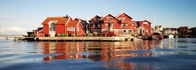 Vy över Hotell Käringön från havet