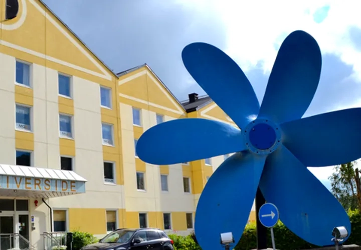 Hotel Riverside
