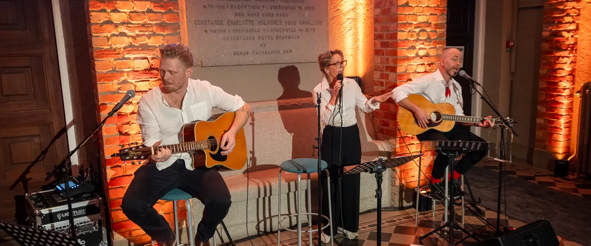 Vernissage & konsert på Lokstallet