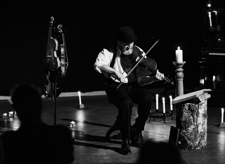 Folktro i ord och ton
