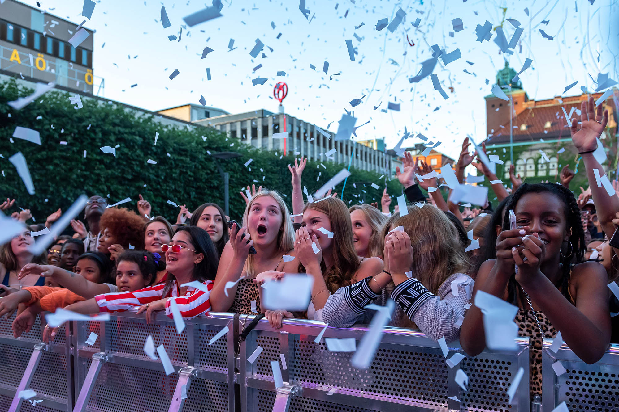 Konsert på ett torg.