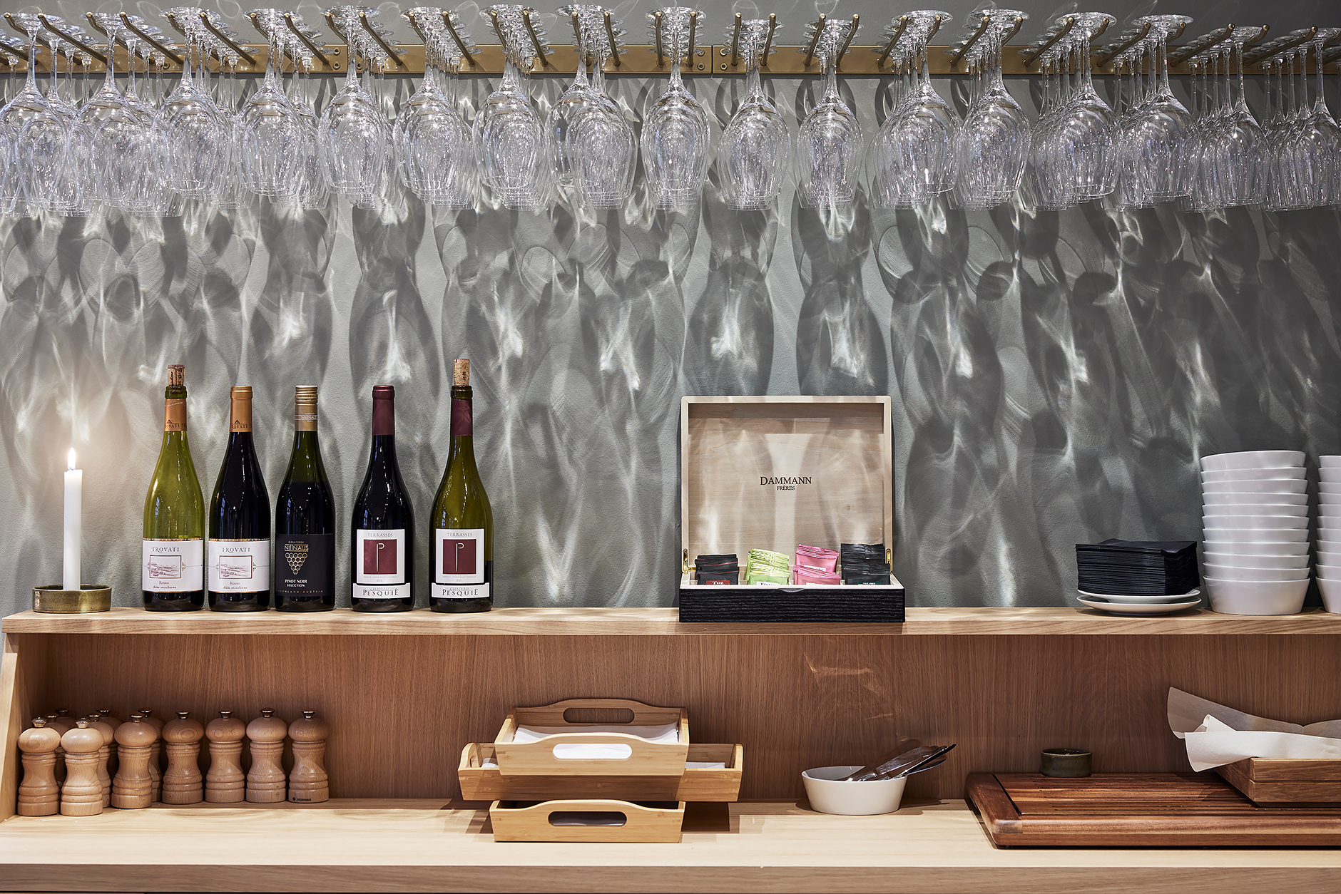 Baren på restaurang LOKAL - Nordic Bistro på Råda Säteri