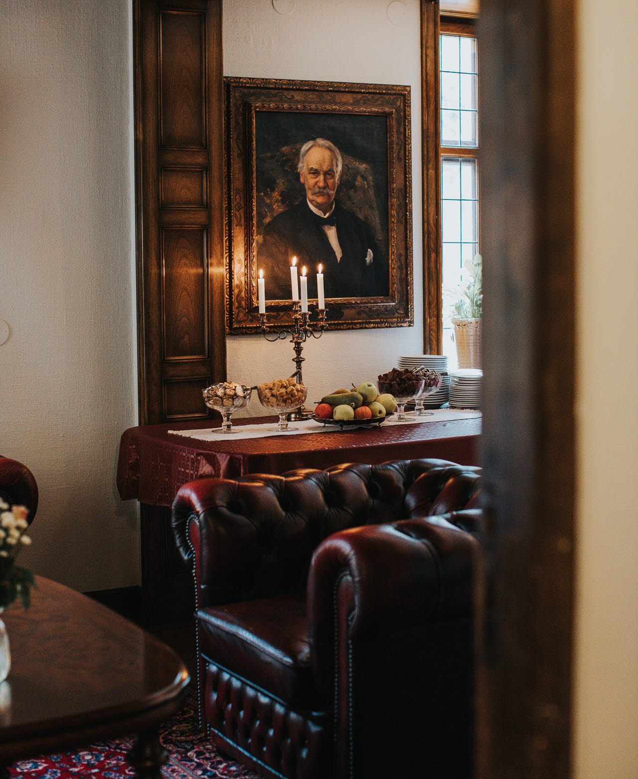 The library at Munkedals Herrgård