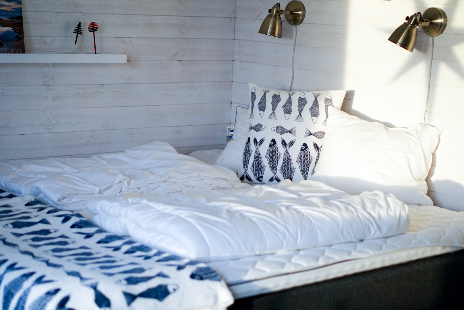 Säng på Björkö SeaLodge
