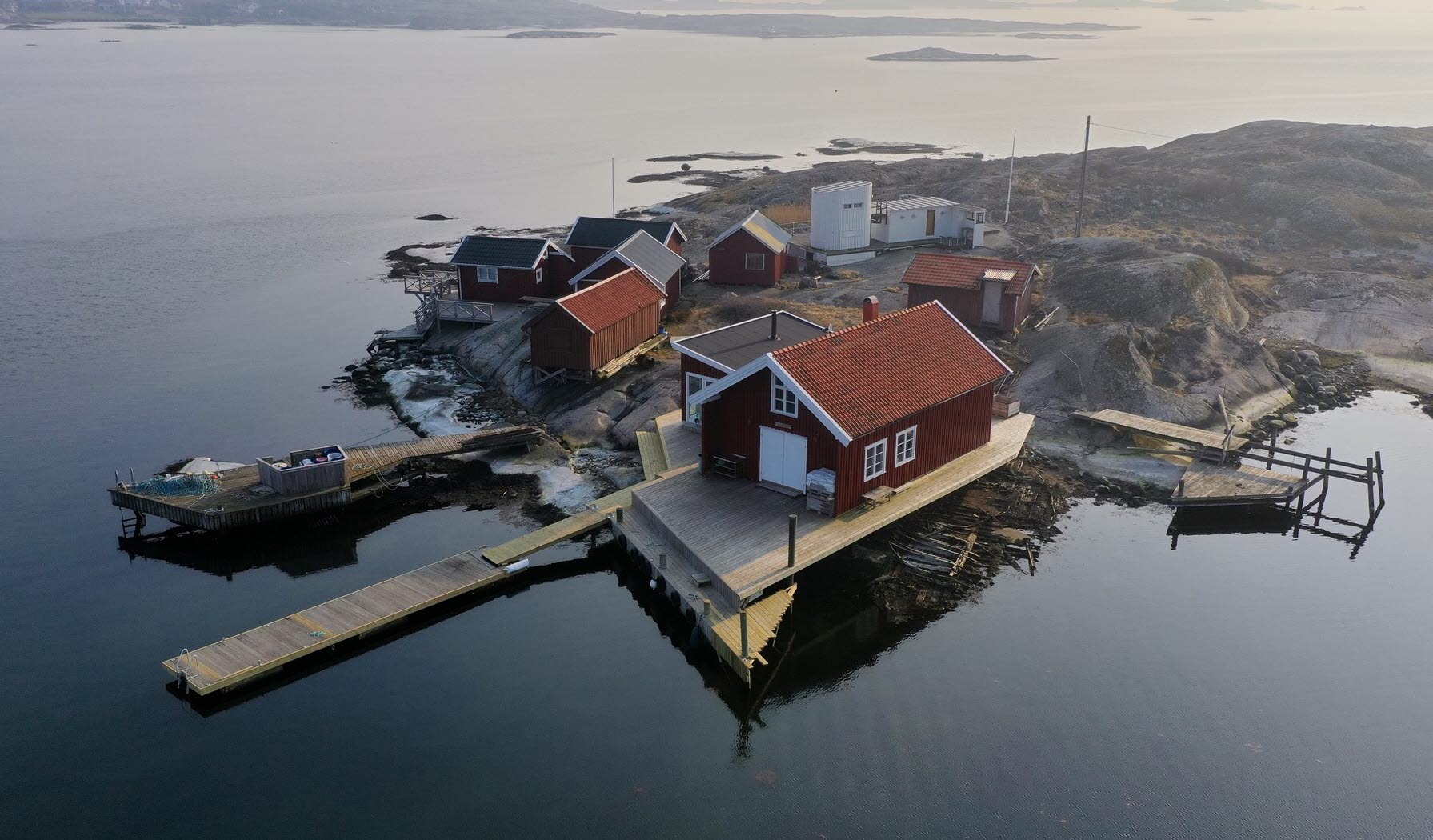 Drönarbild över Långholmens Bastubad & Marina Möten