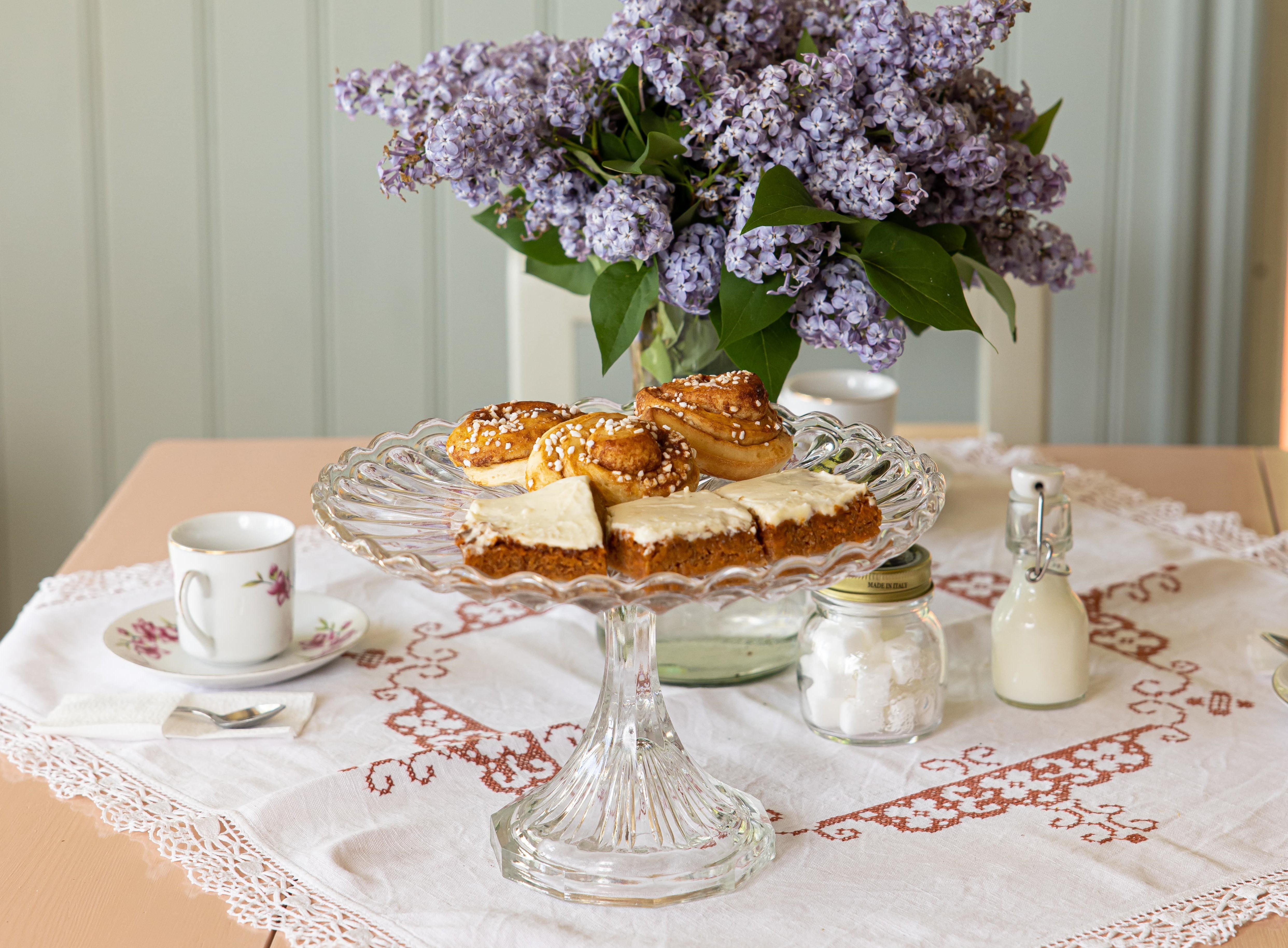 Framdukad fika, Islanna Trädhotell