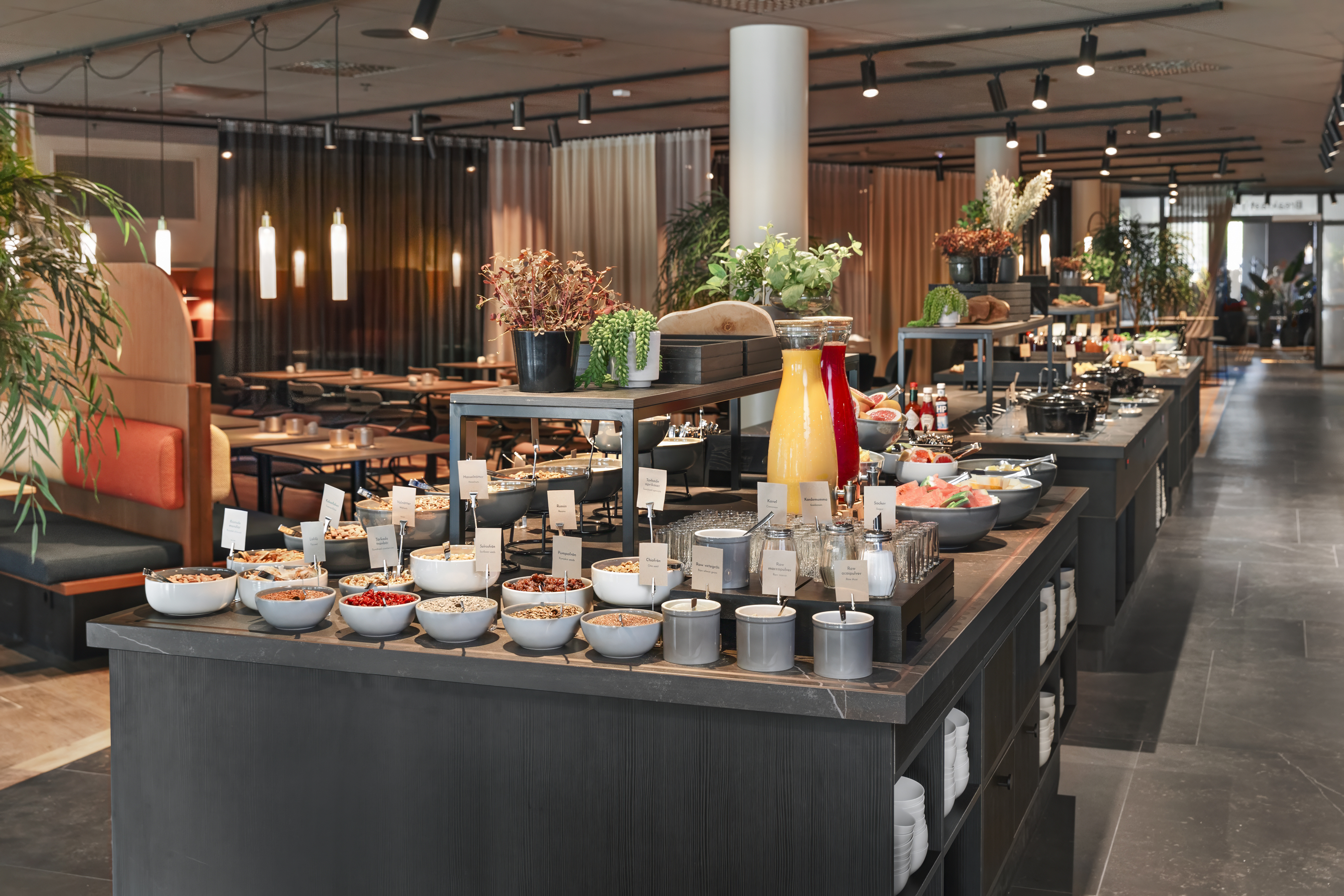 The breakfast buffet at Clarion Hotel Karlatornet