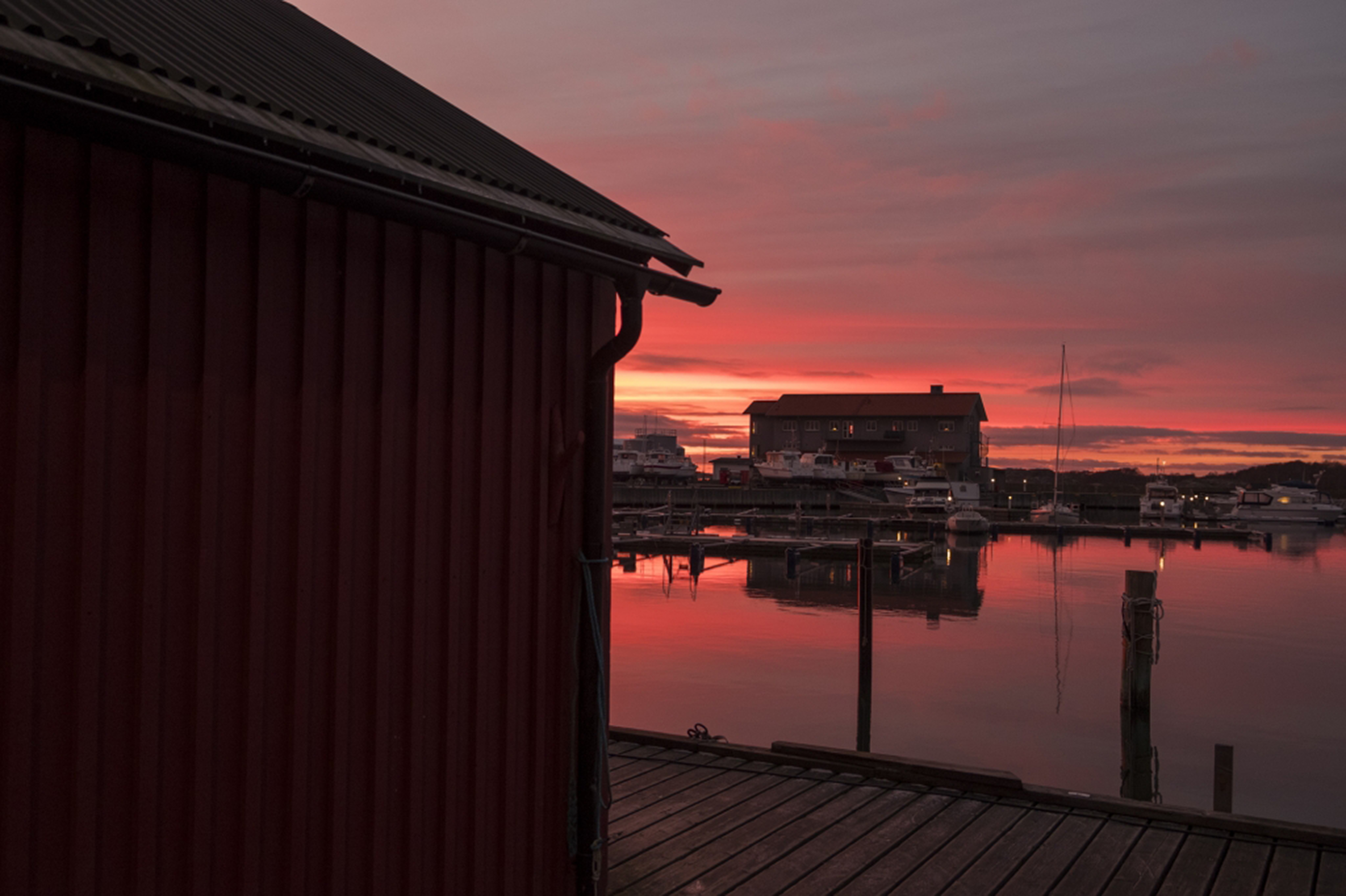 A beautiful sunset over Isbolaget´s jetty.
