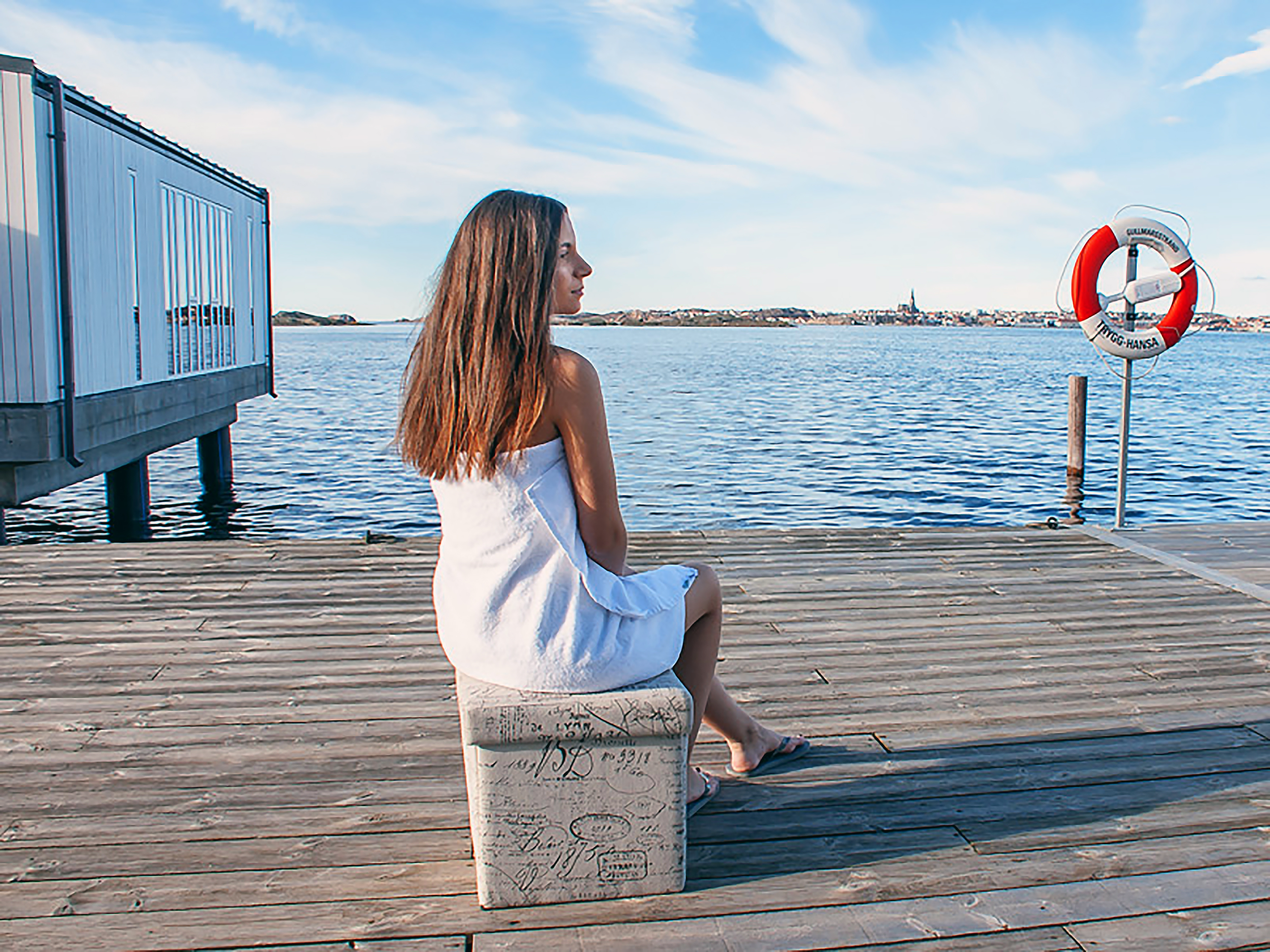 A guest overlooking the sea from Jochnicks Hälsa at Gullmarstrand Hotell, Fiskebäckskil
