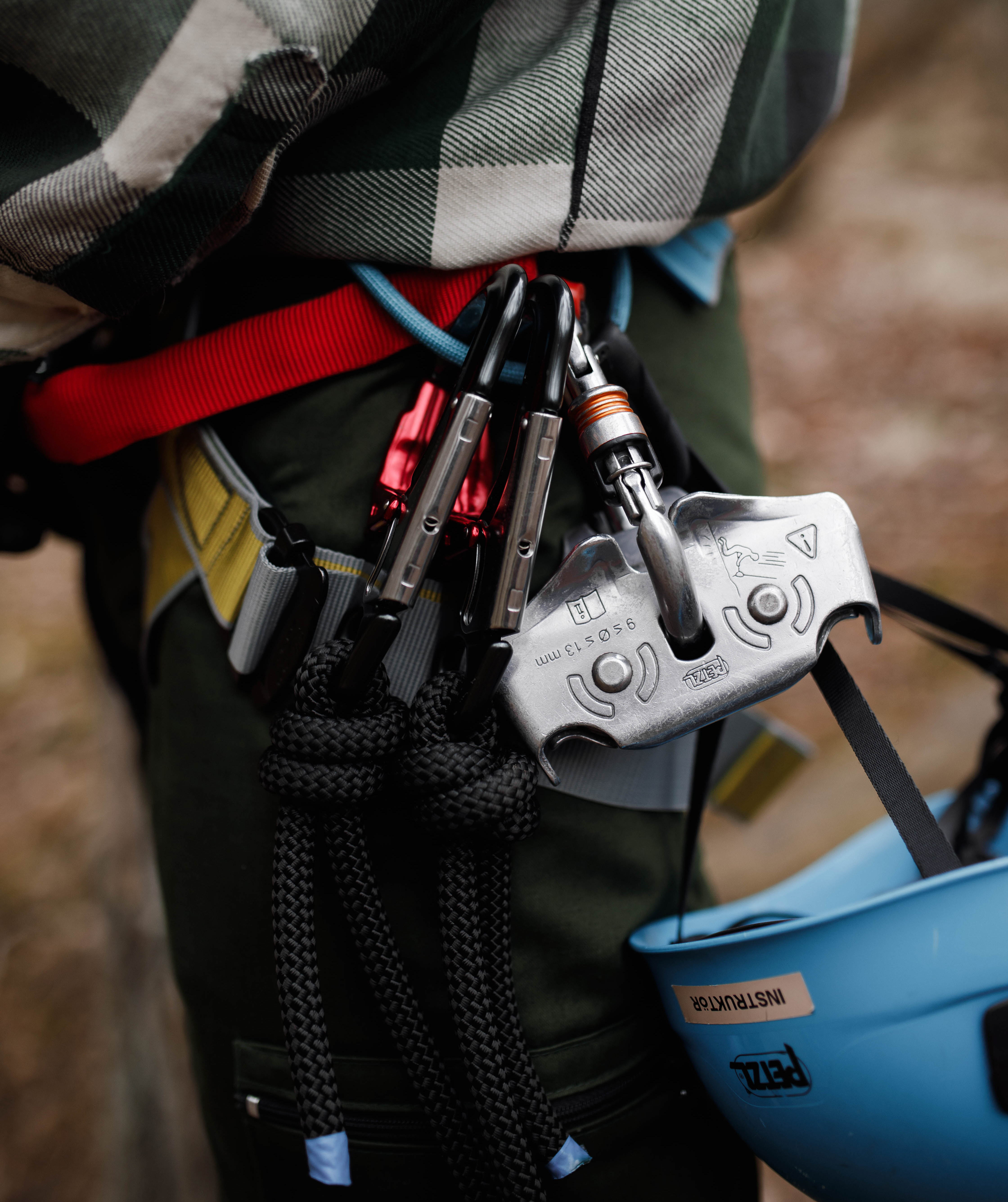 Klättringringsutrustning för High Adventures äventyrsbana