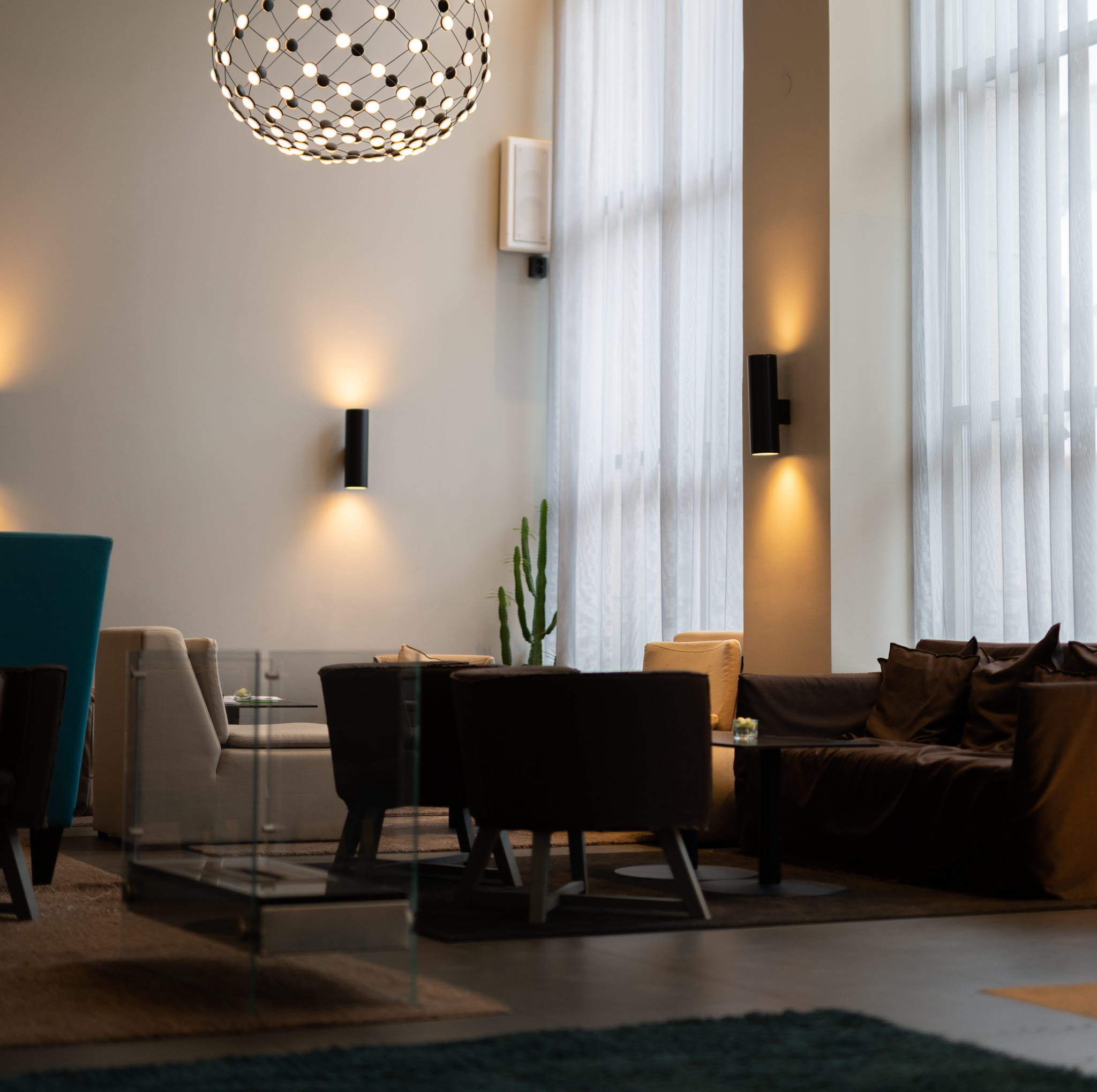 The lobby lounge at Quality Hotel Carlia