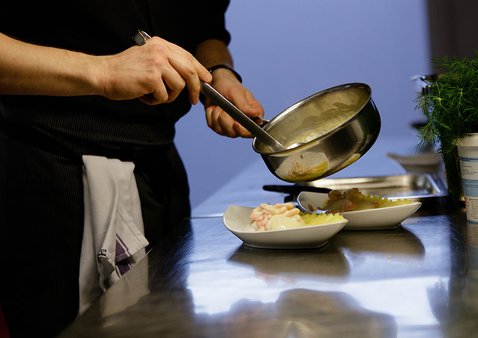 Dinner is served in Restaurant Astern at Pulsen Konferens i Borås.