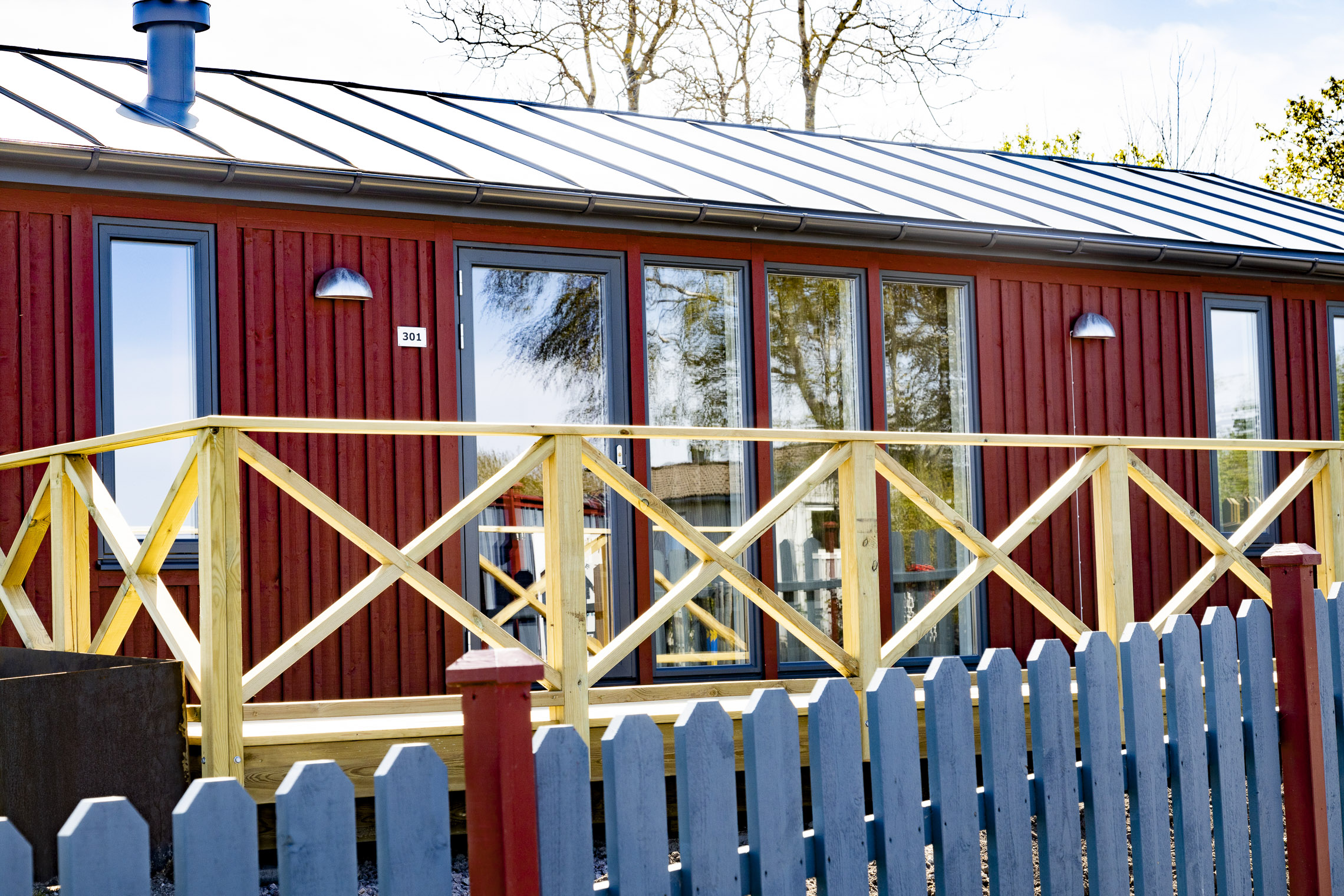 The exterior of the new cottages at Ramsvik Stugby & Camping