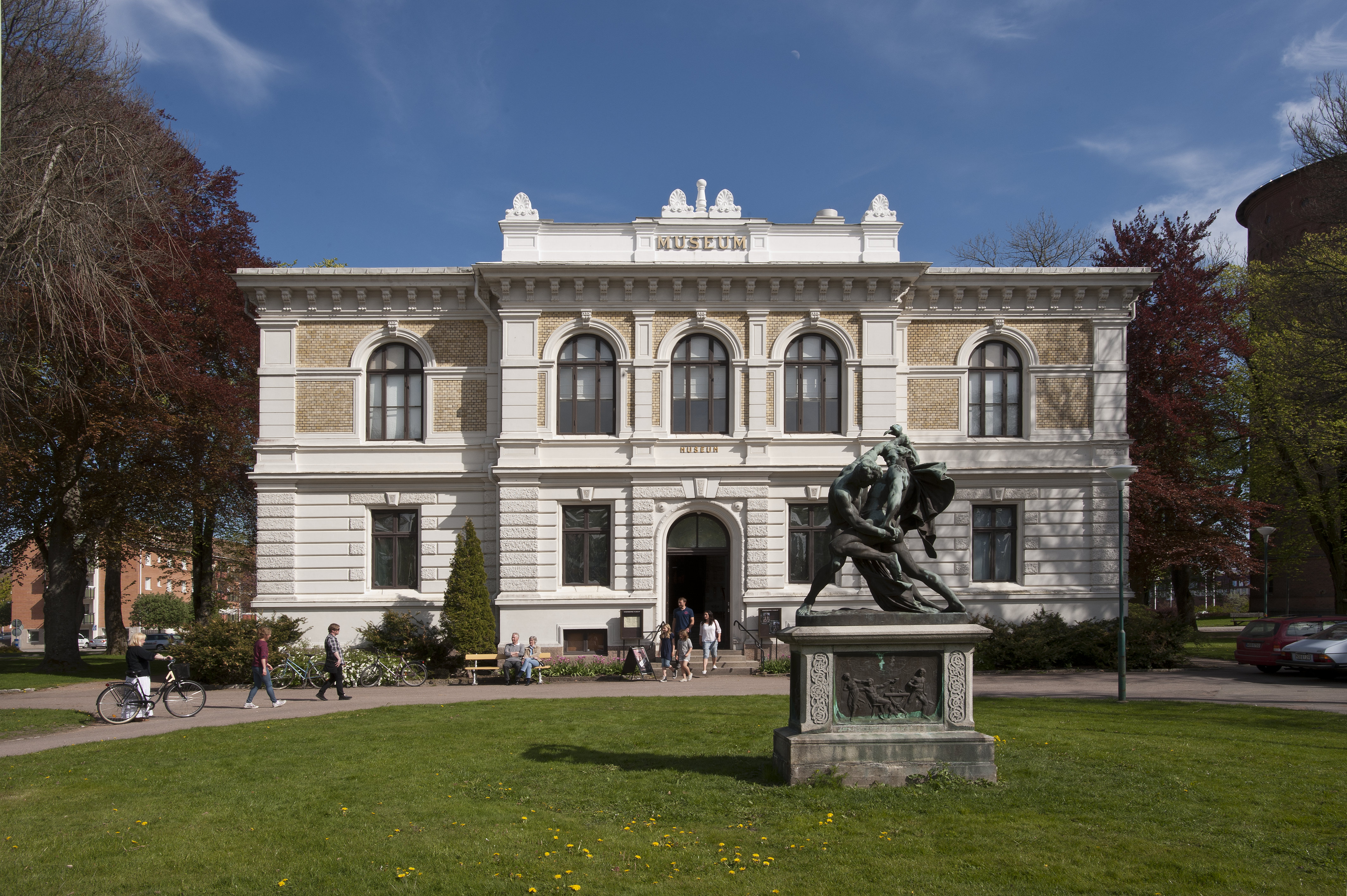 The exterior of Vänersborgs museum.