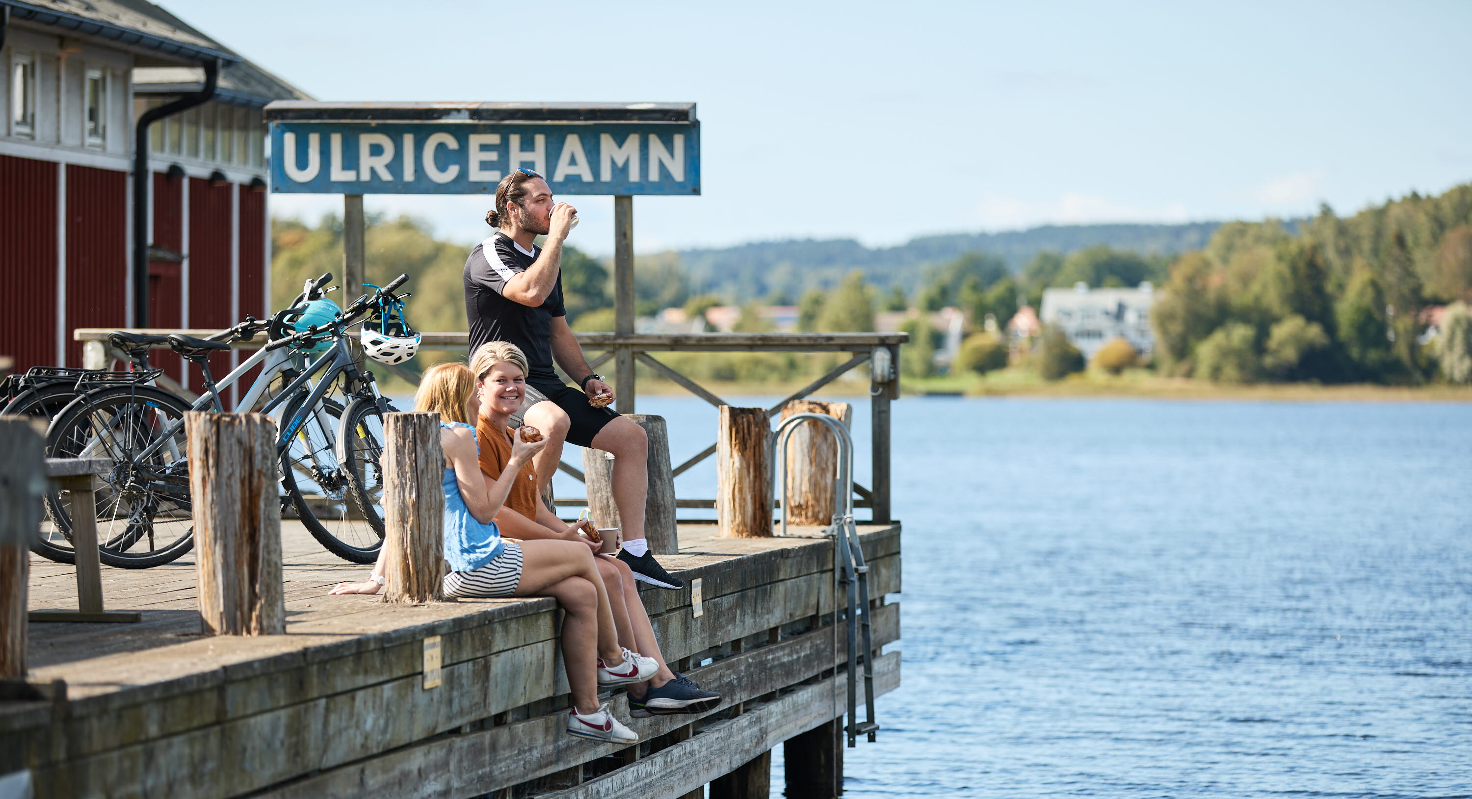 Vänner som cyklar Ätradalsleden