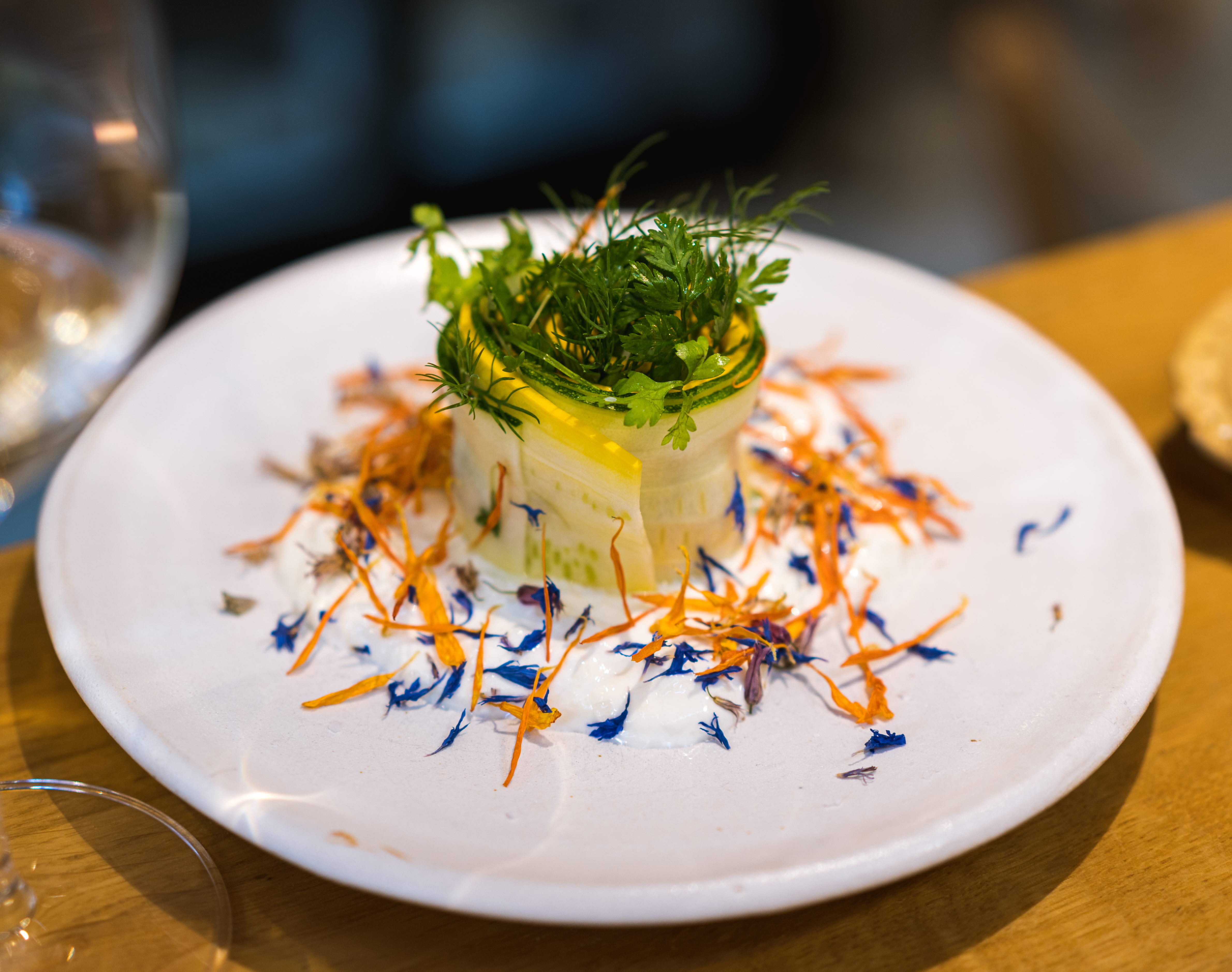 Lagad mat på tallrik.