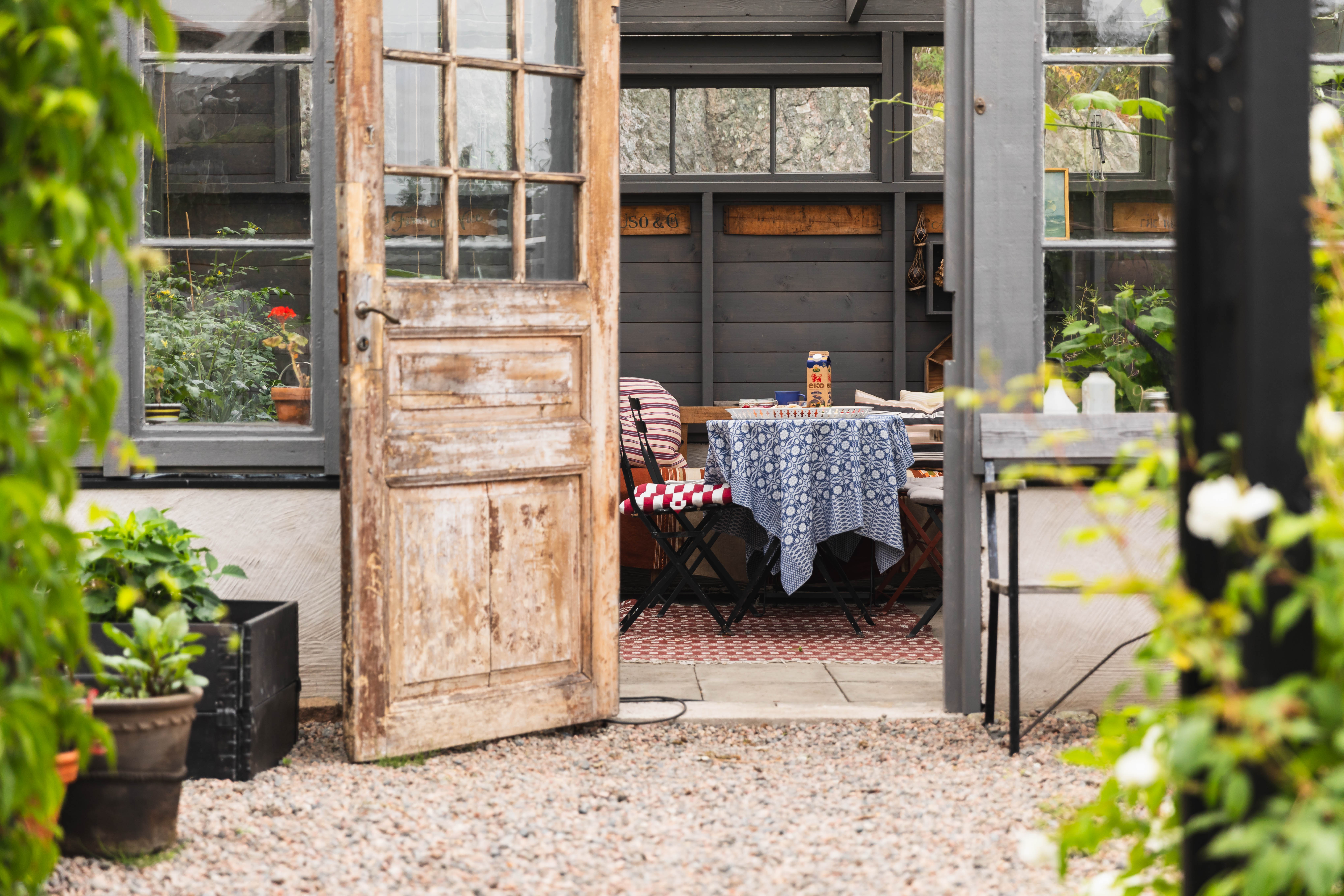 Plats för frukost hos Bed and Bike Öckerö.