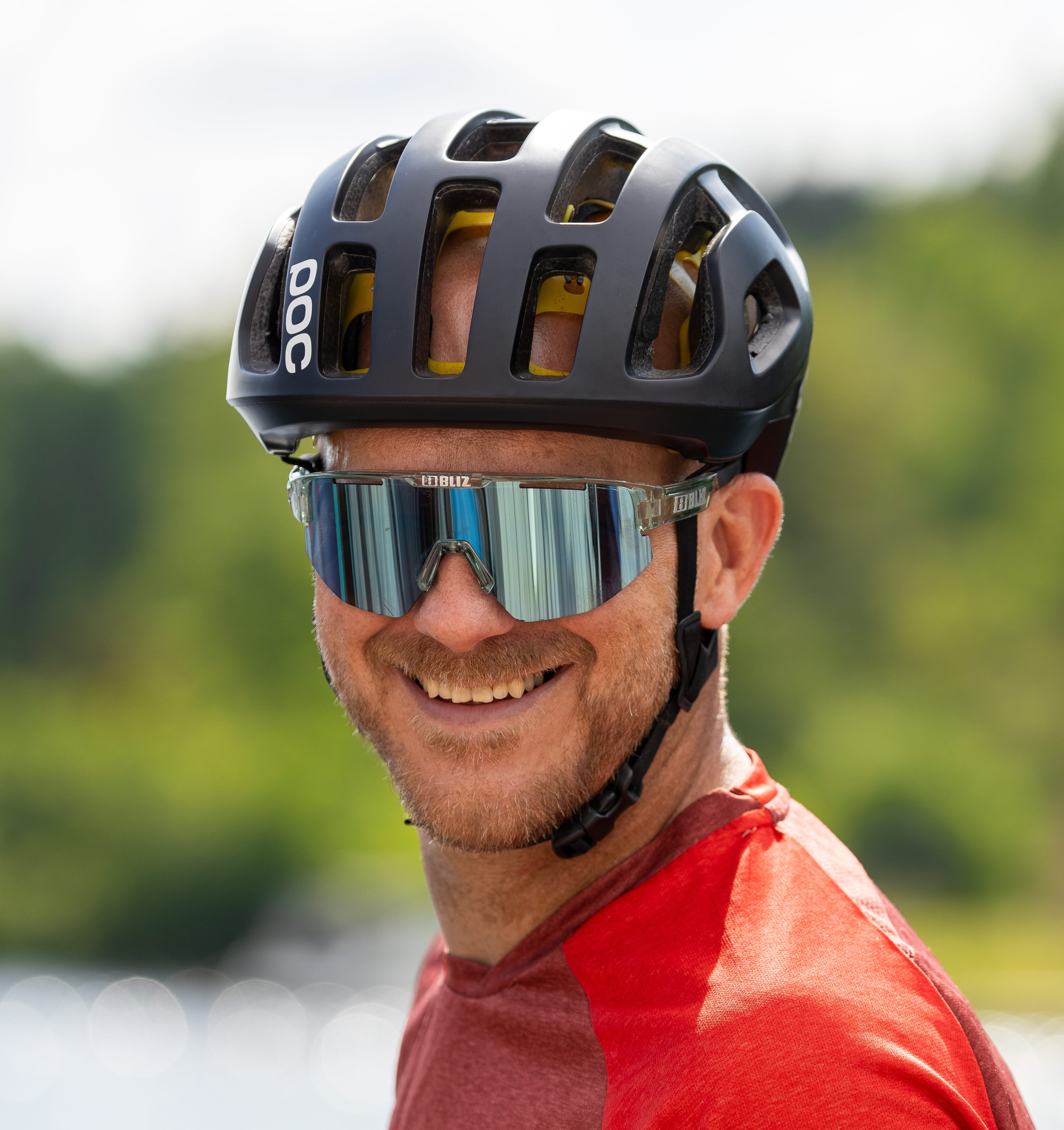 Cyclist with helmet.