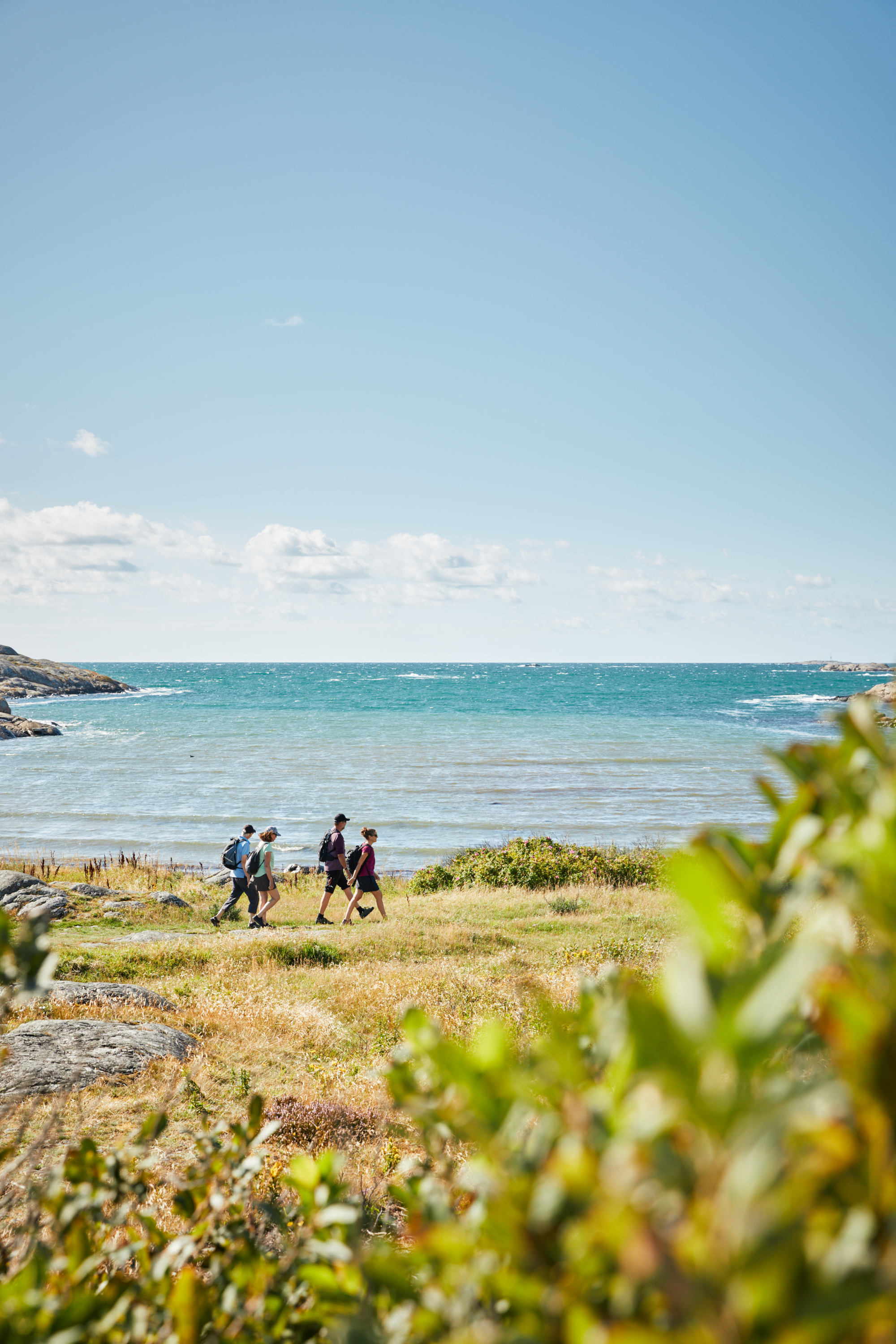 Hikers at Skärgårdsleden.