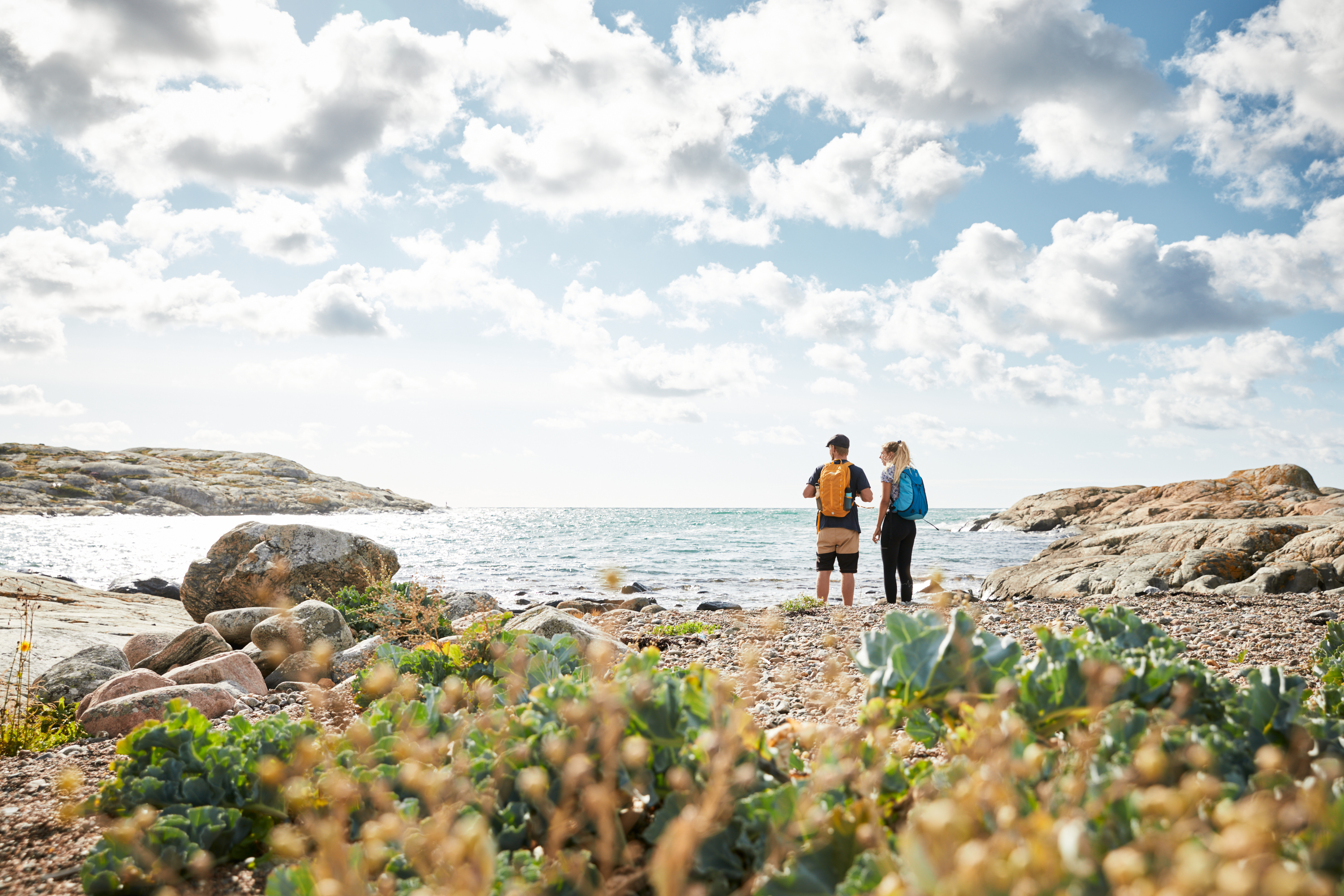 Hikers at Skärgårdsleden.