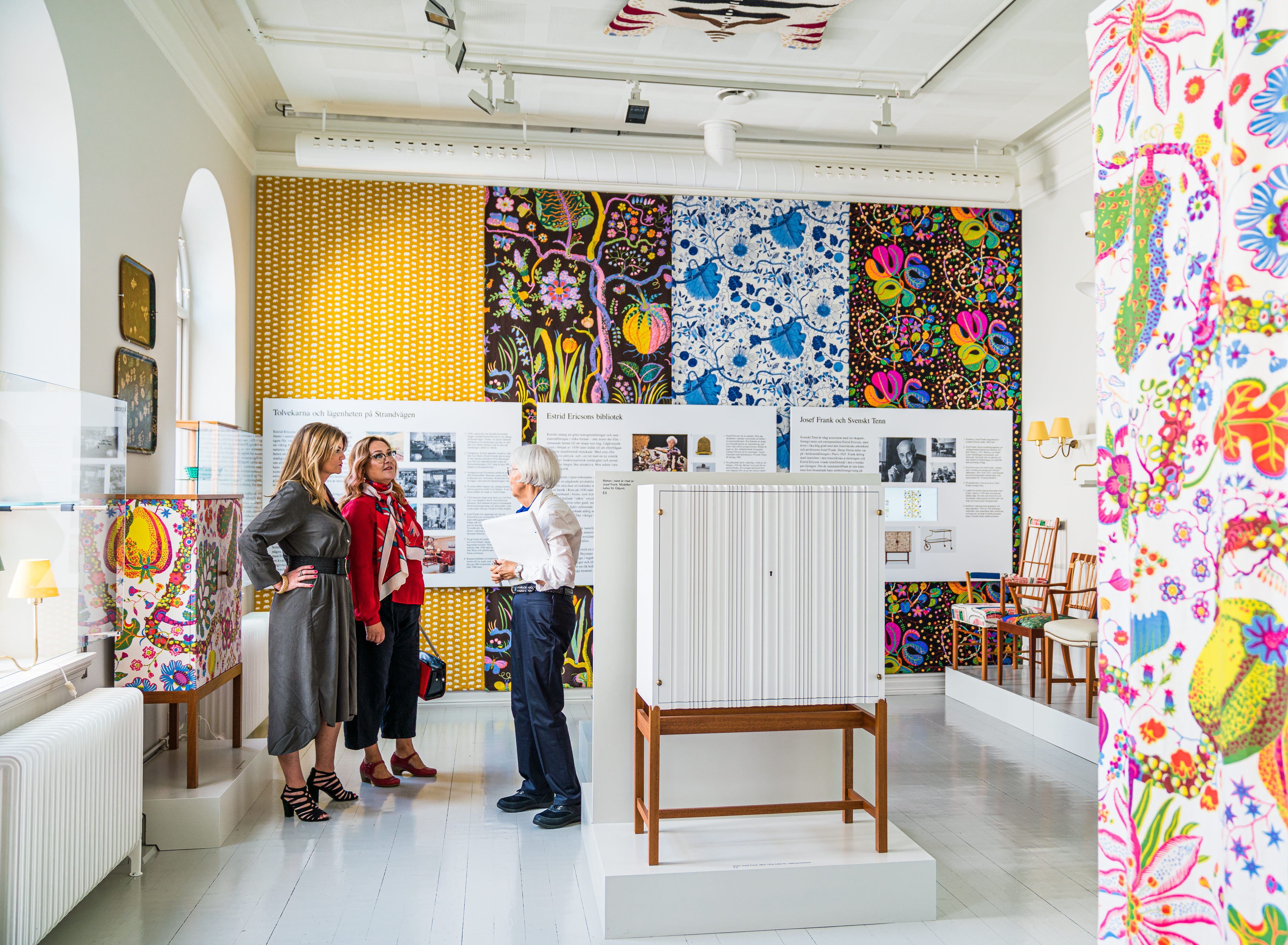 Women at Estrid Ericson exhibition