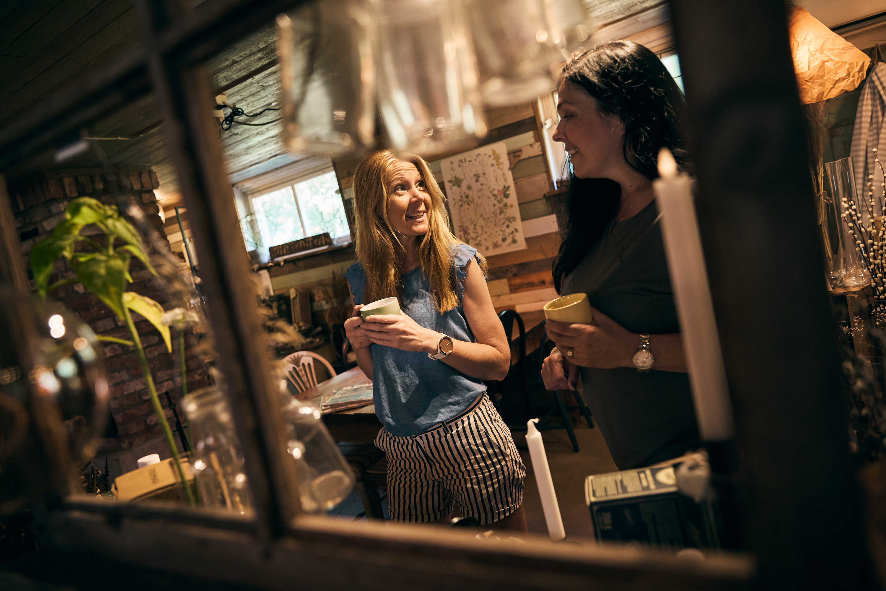 Women at Hemma på Källebacka