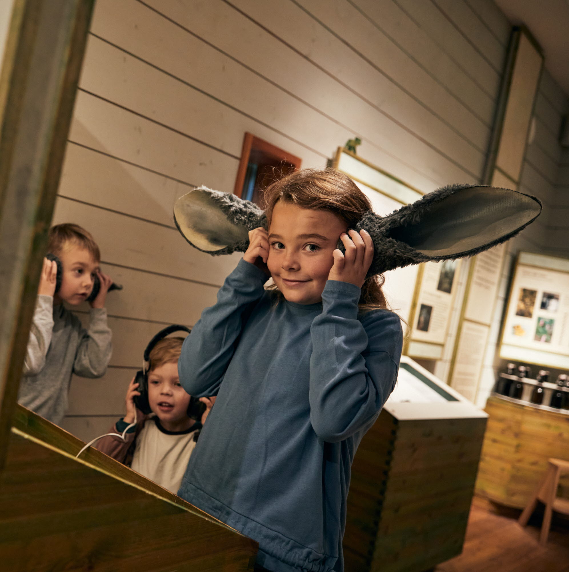 Children at Kungajaktmuseet Älgens Berg