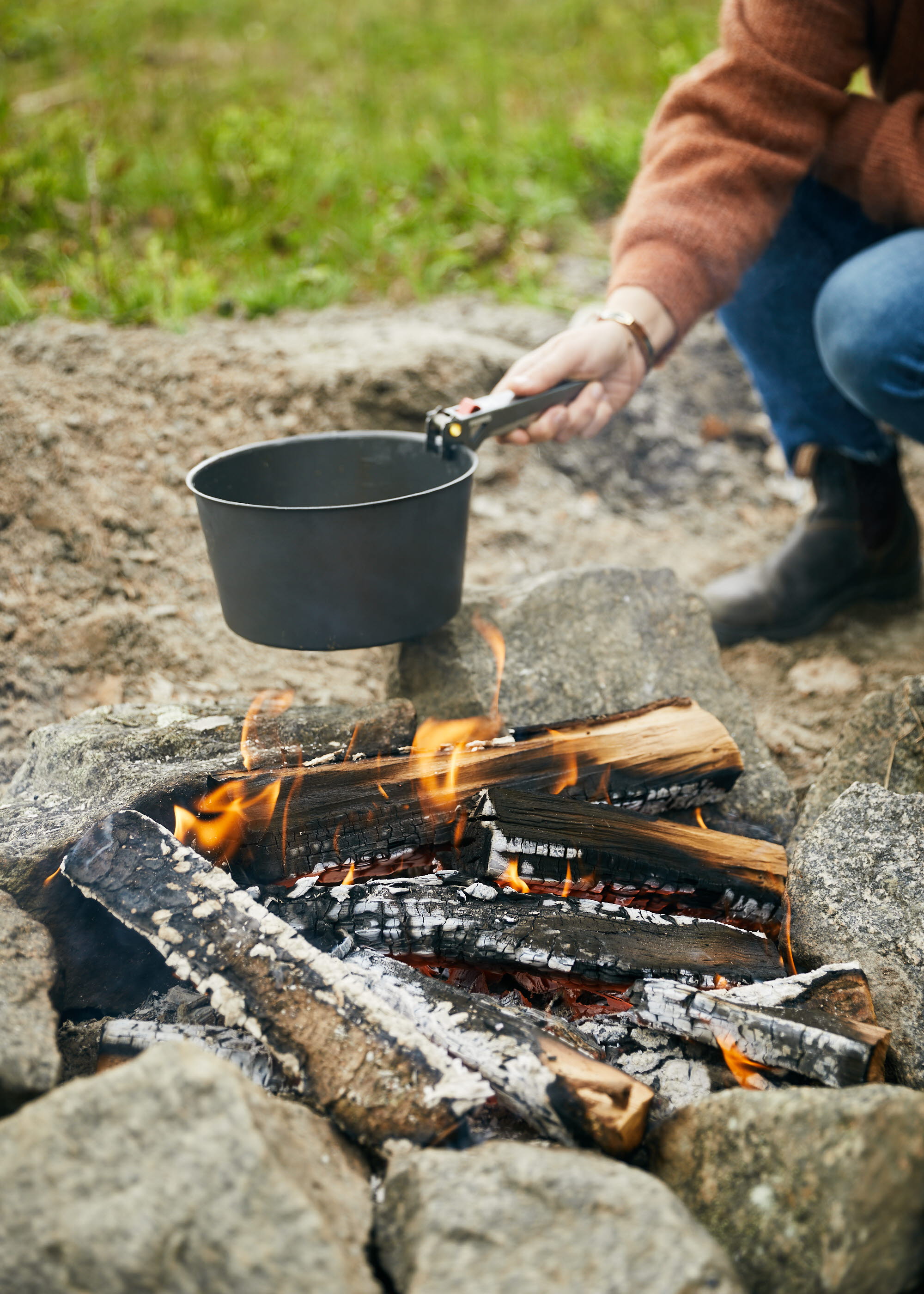 Utomhusmatlagning vid Norrqvarn, Göta Kanal