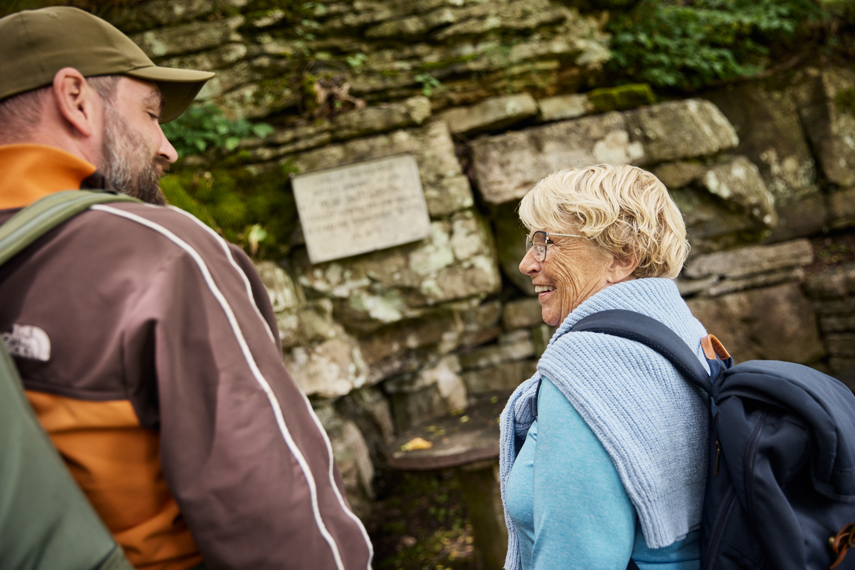 Människor som vandrar.