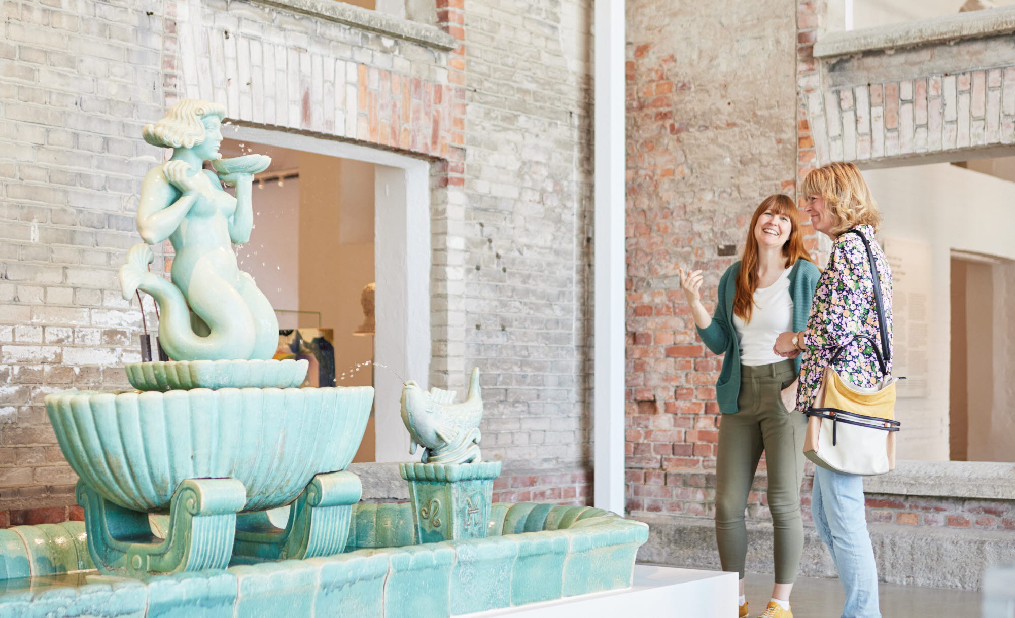 Kvinnor på Rörstrand Museum och Café