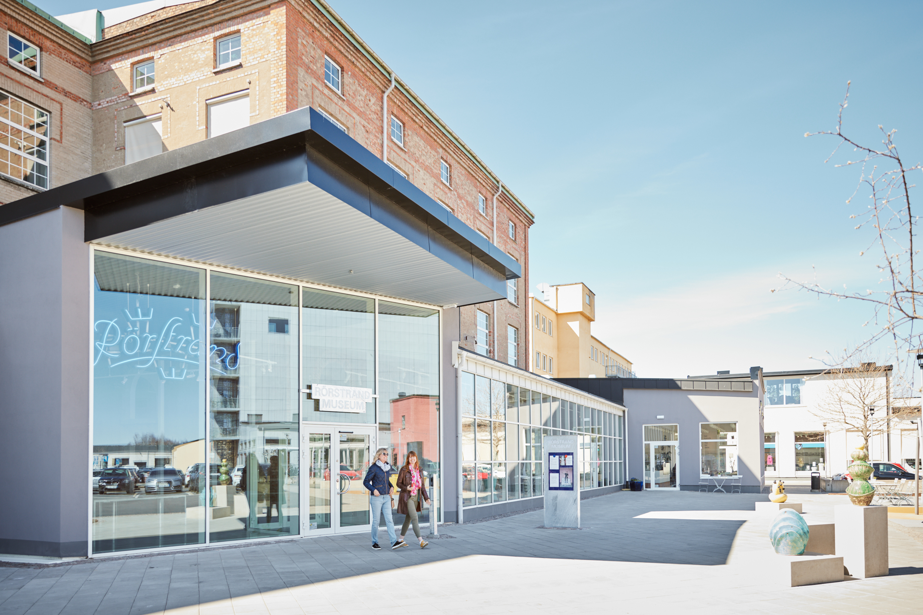 Kvinnor på Rörstrand Museum och Café