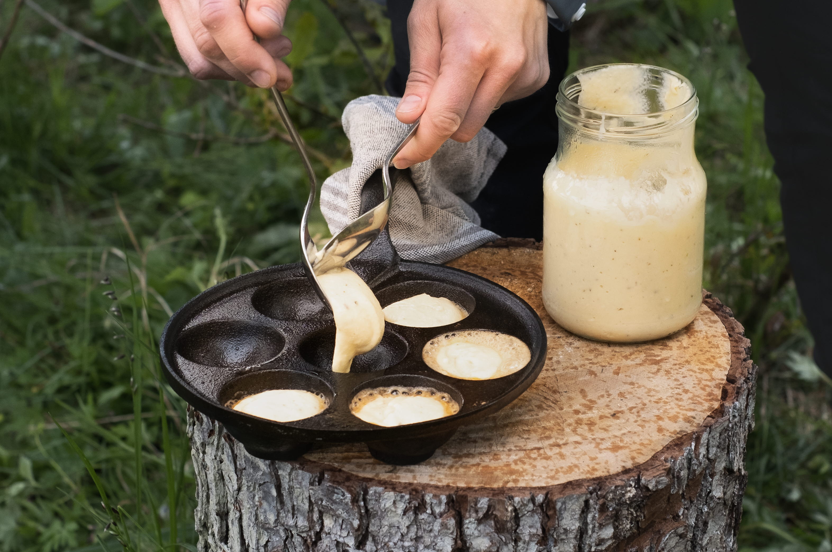 Outdoor cooking in Dalsland