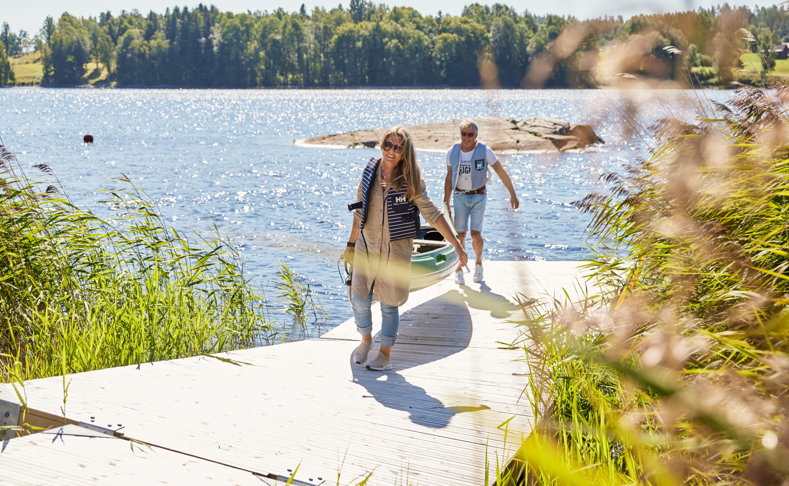 Canoe at Vita huset vid stora Le