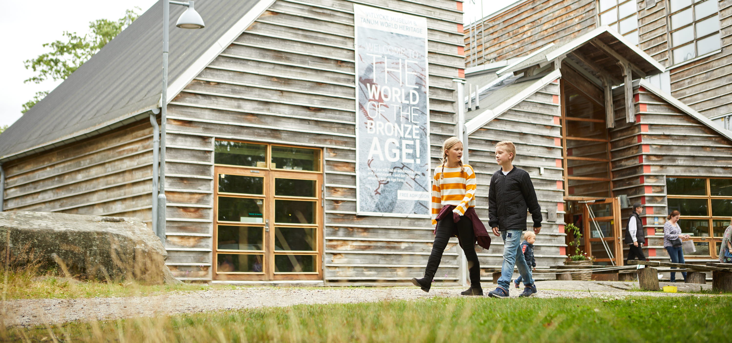 Barn aktiverar sig på Vitlycke museum