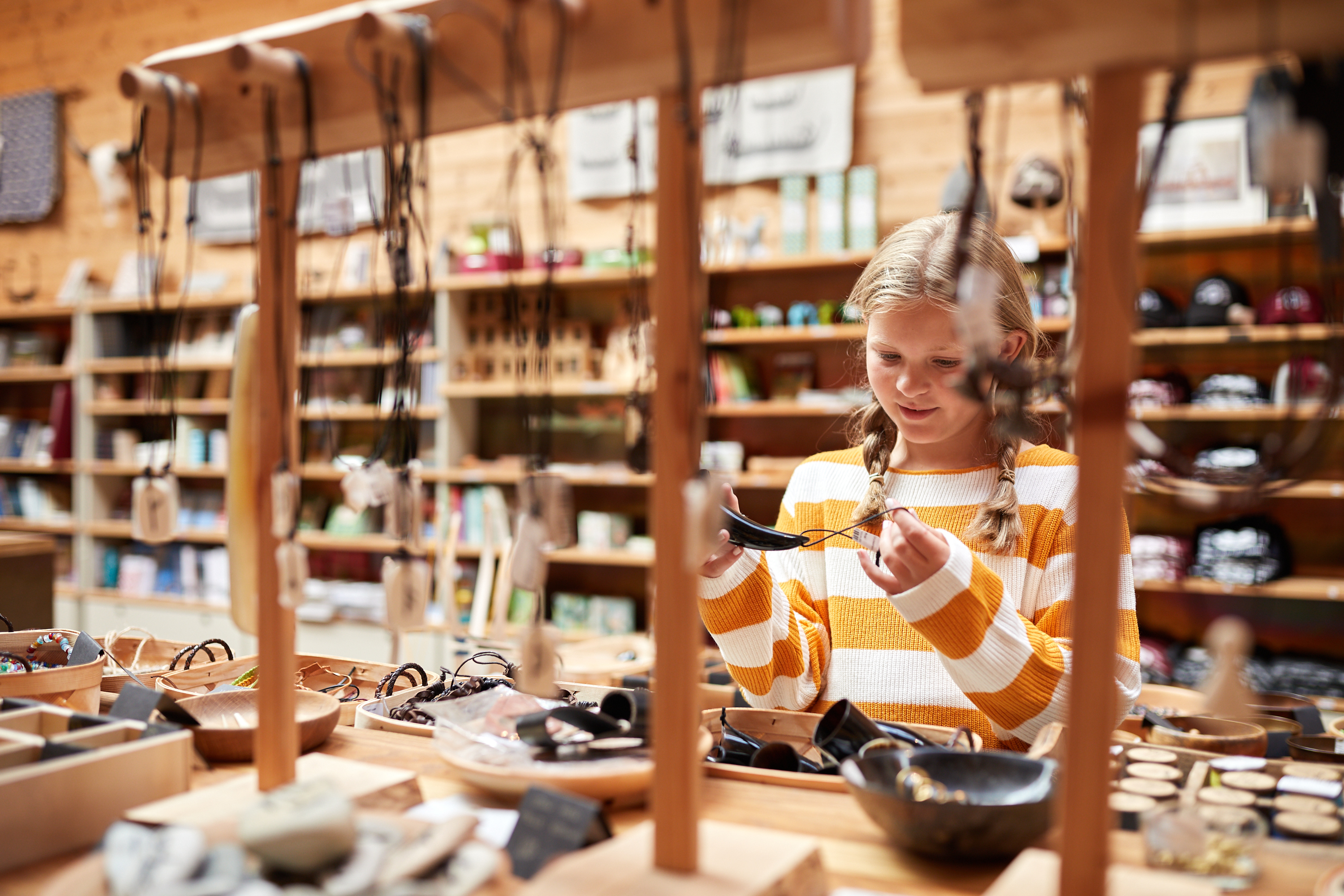 Barn aktiverar sig på Vitlycke museum