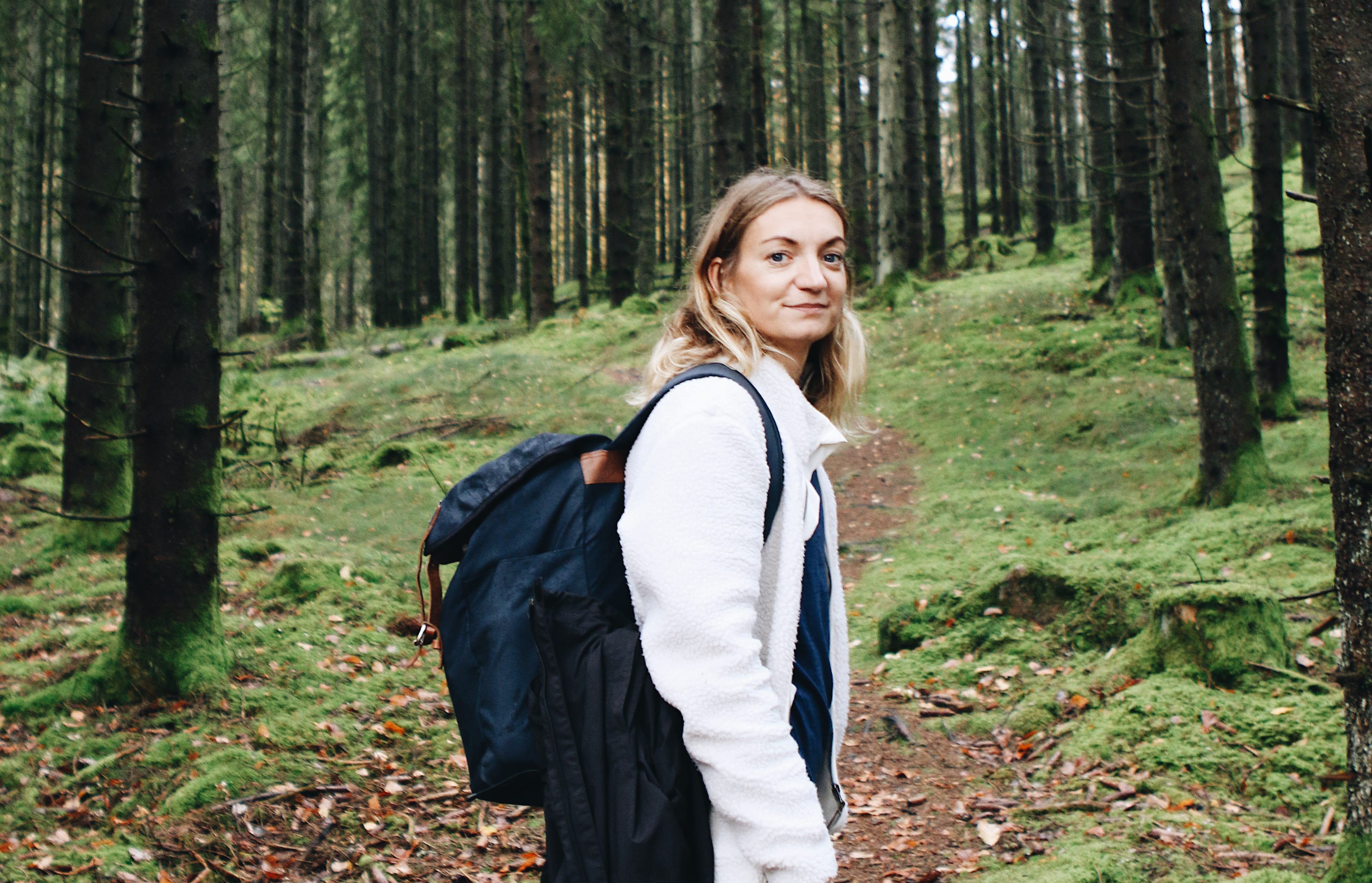 Hike at Åsundenleden