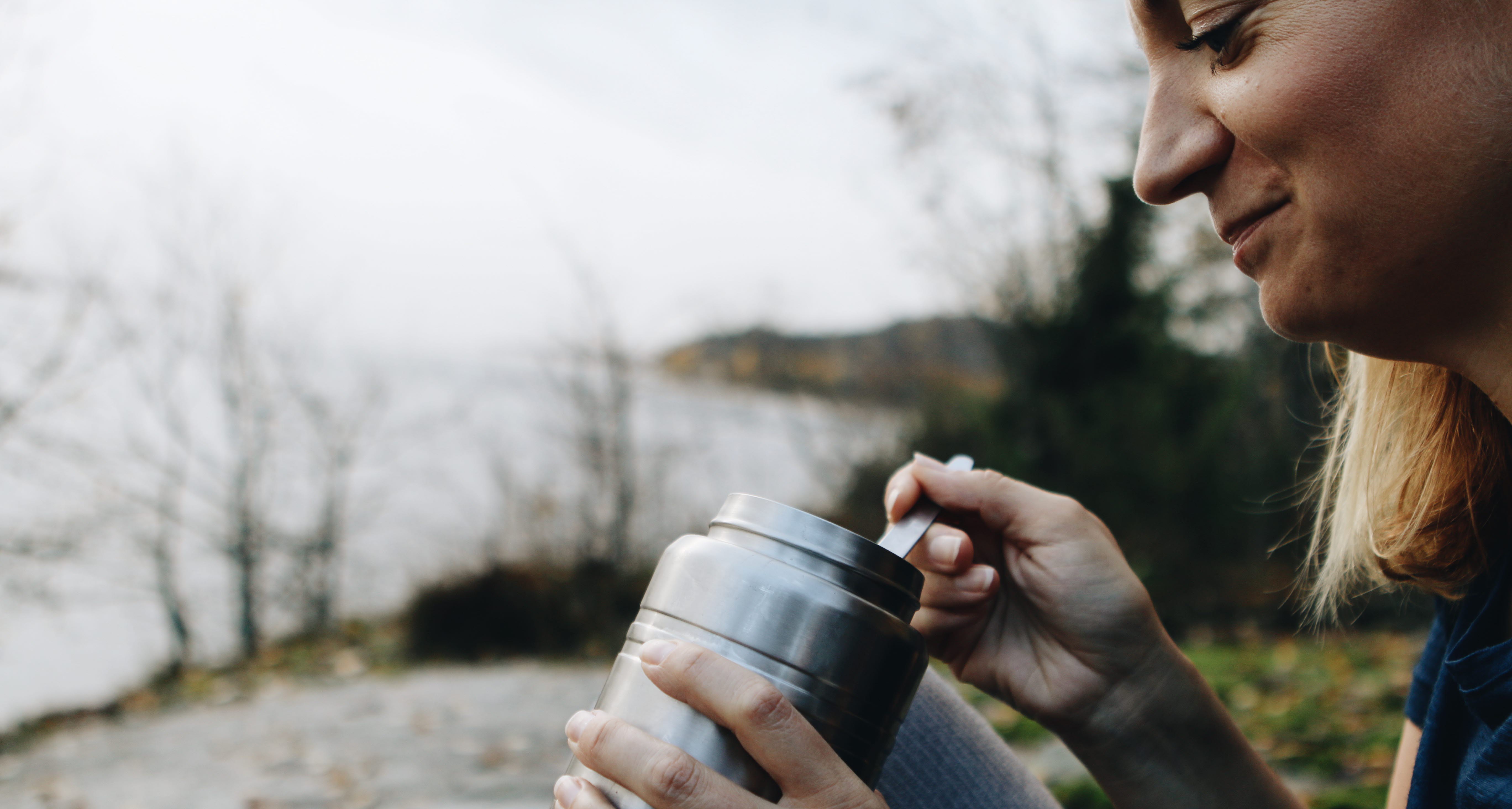 Lunch äts ur en termos på Åsundenleden
