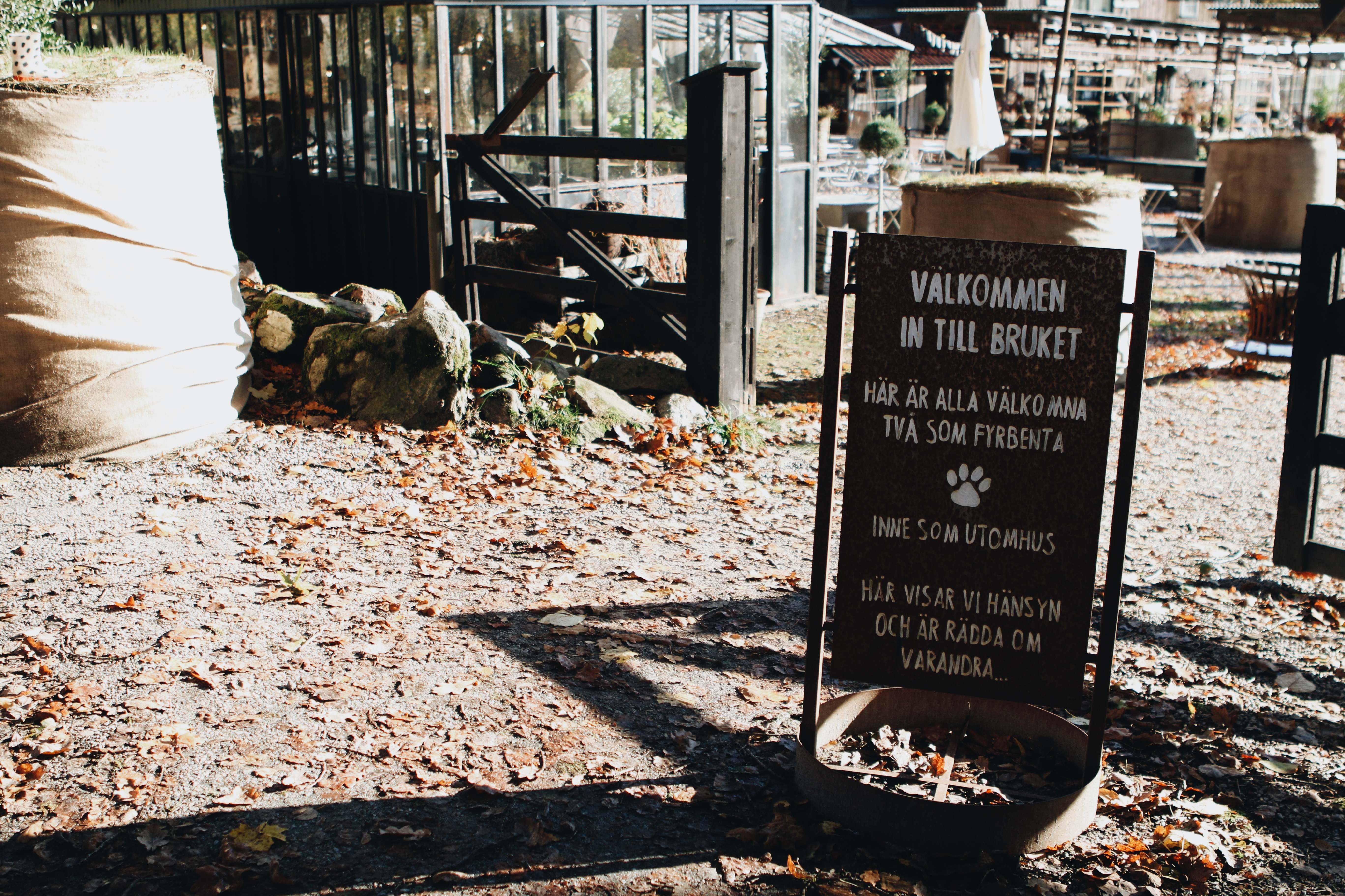 Sign outside Bruket i Viared