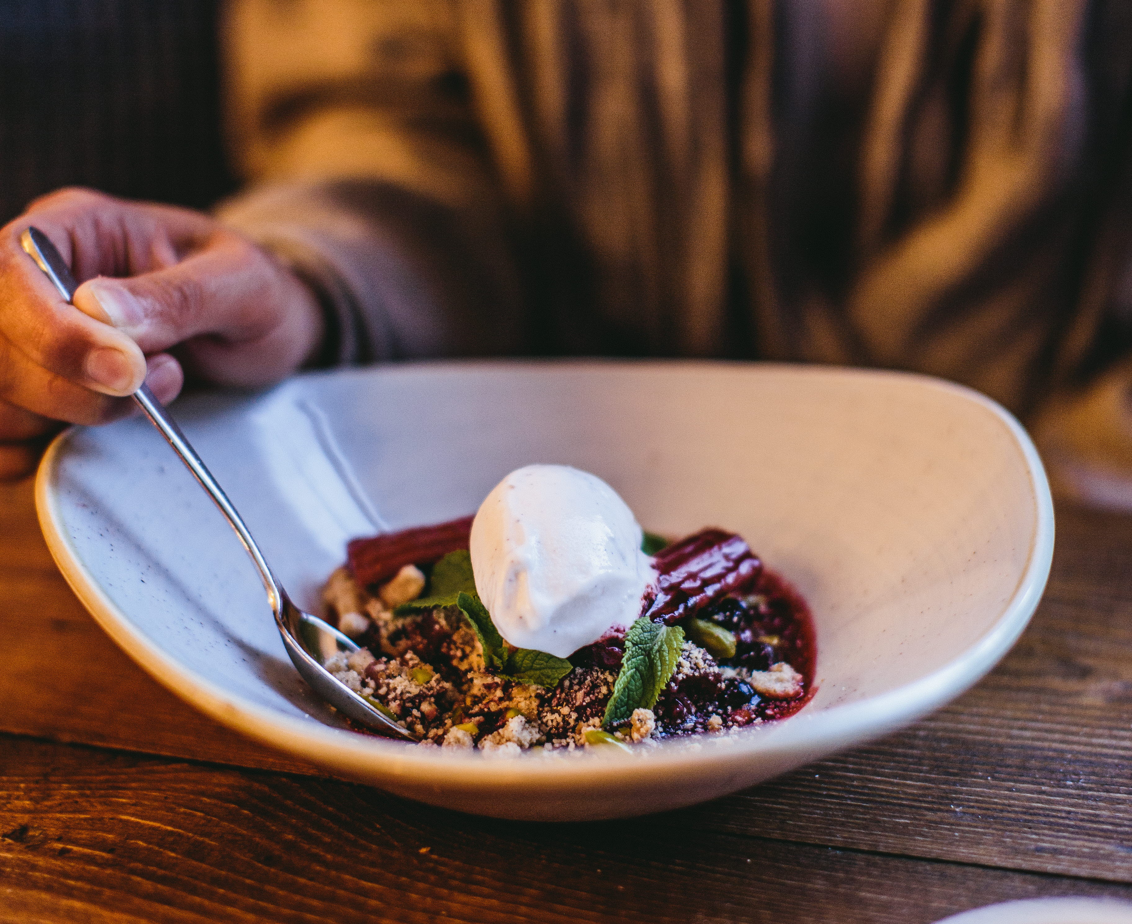 Måltid serverad på tallrik