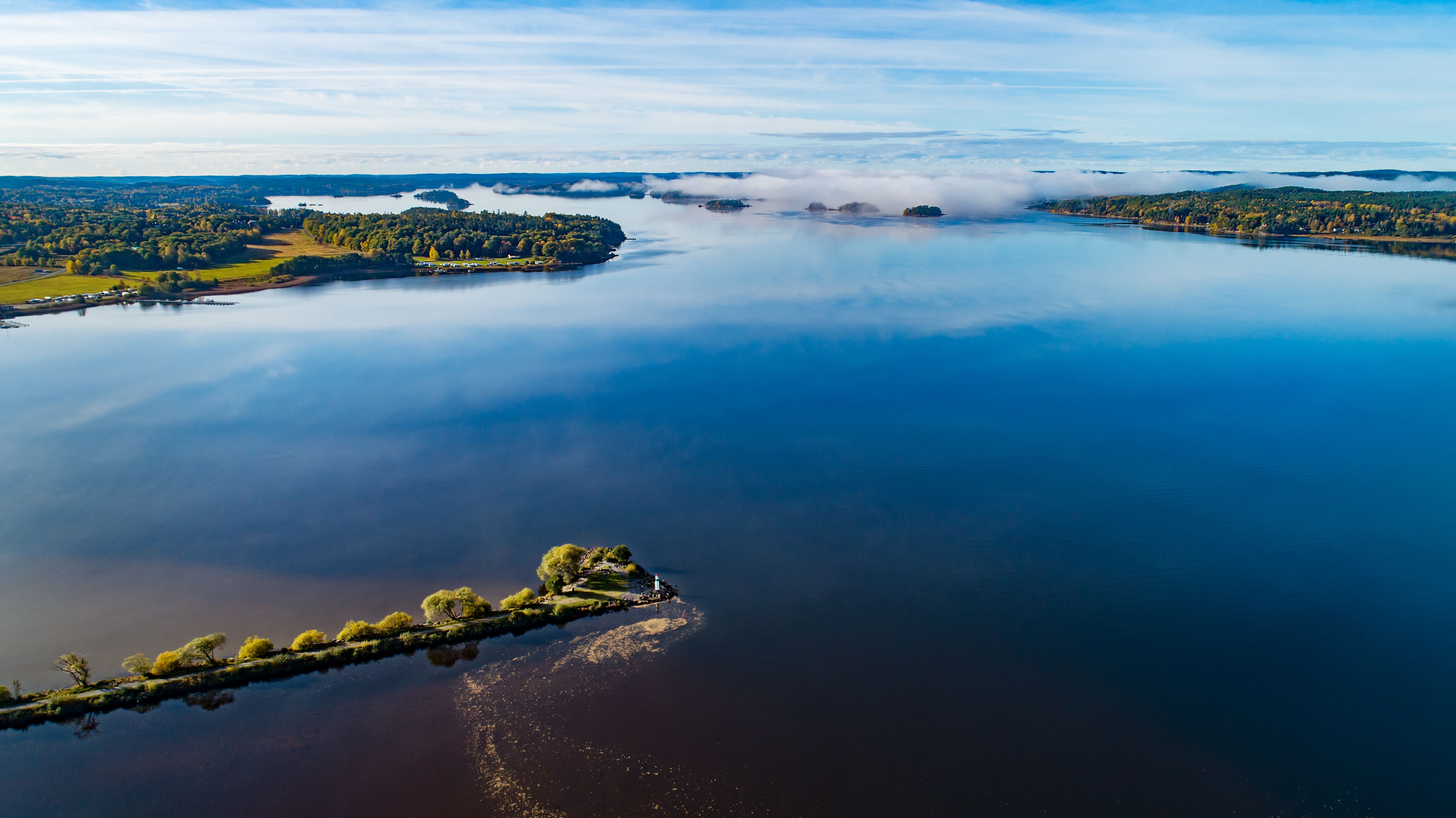 utsikt över mjörn. 