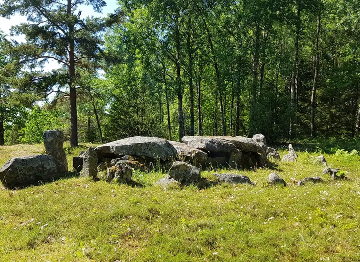 Hällkista