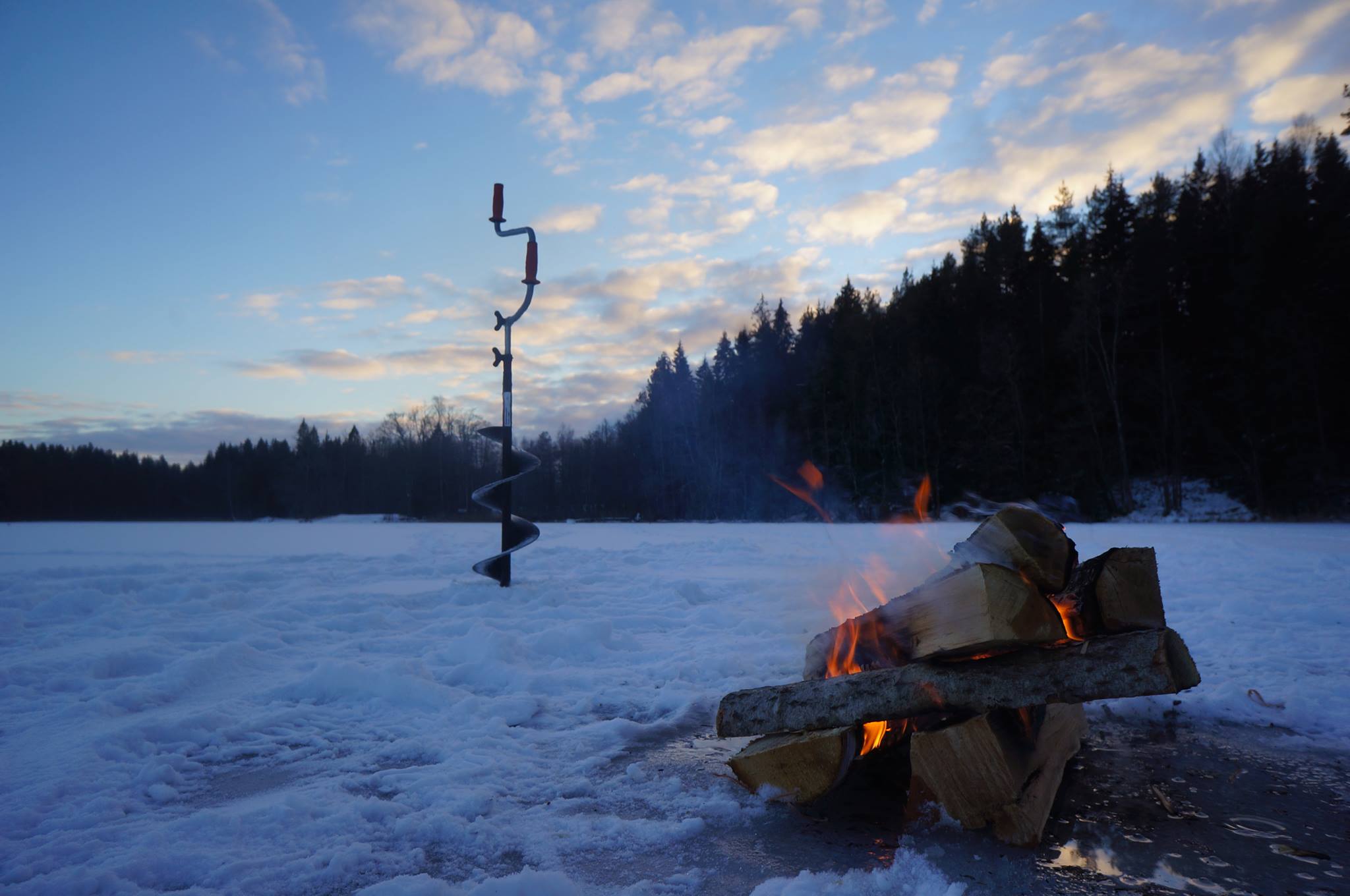 Isfiske på Käppesjön med Sportfishing Dalsland i Åmål. 