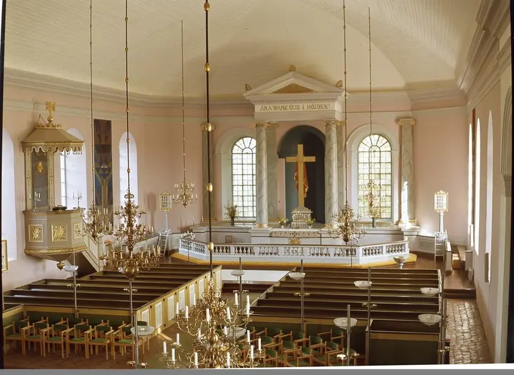 Tösse Kyrka
