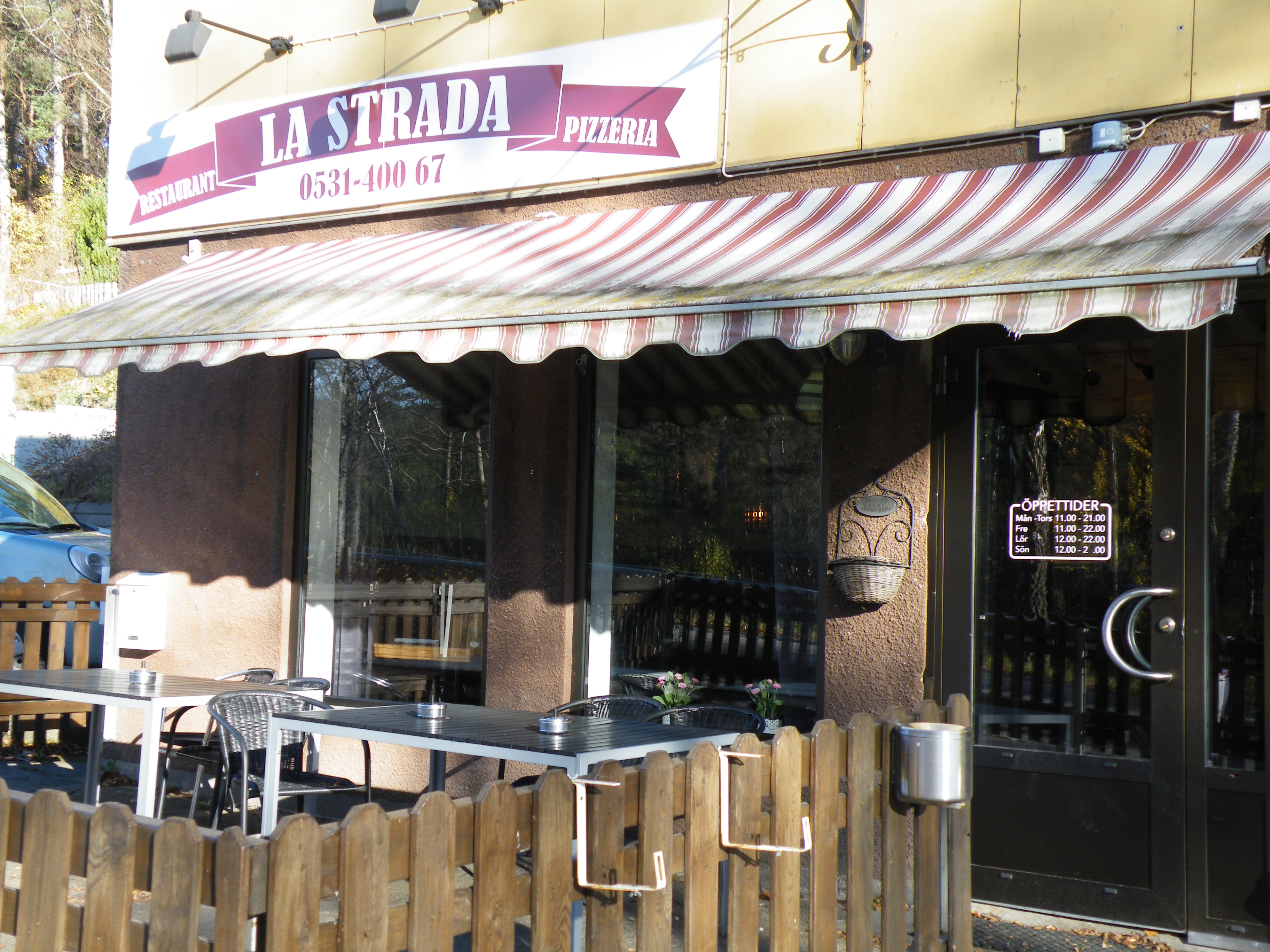 Pizzeria La Strada, Dals Långed