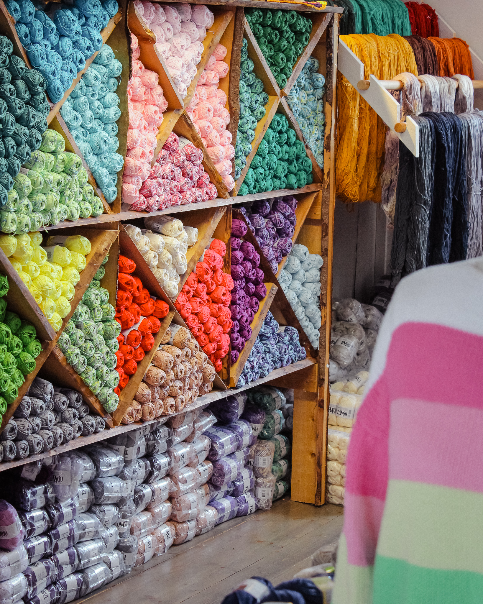 Nedergårdens garn, butik