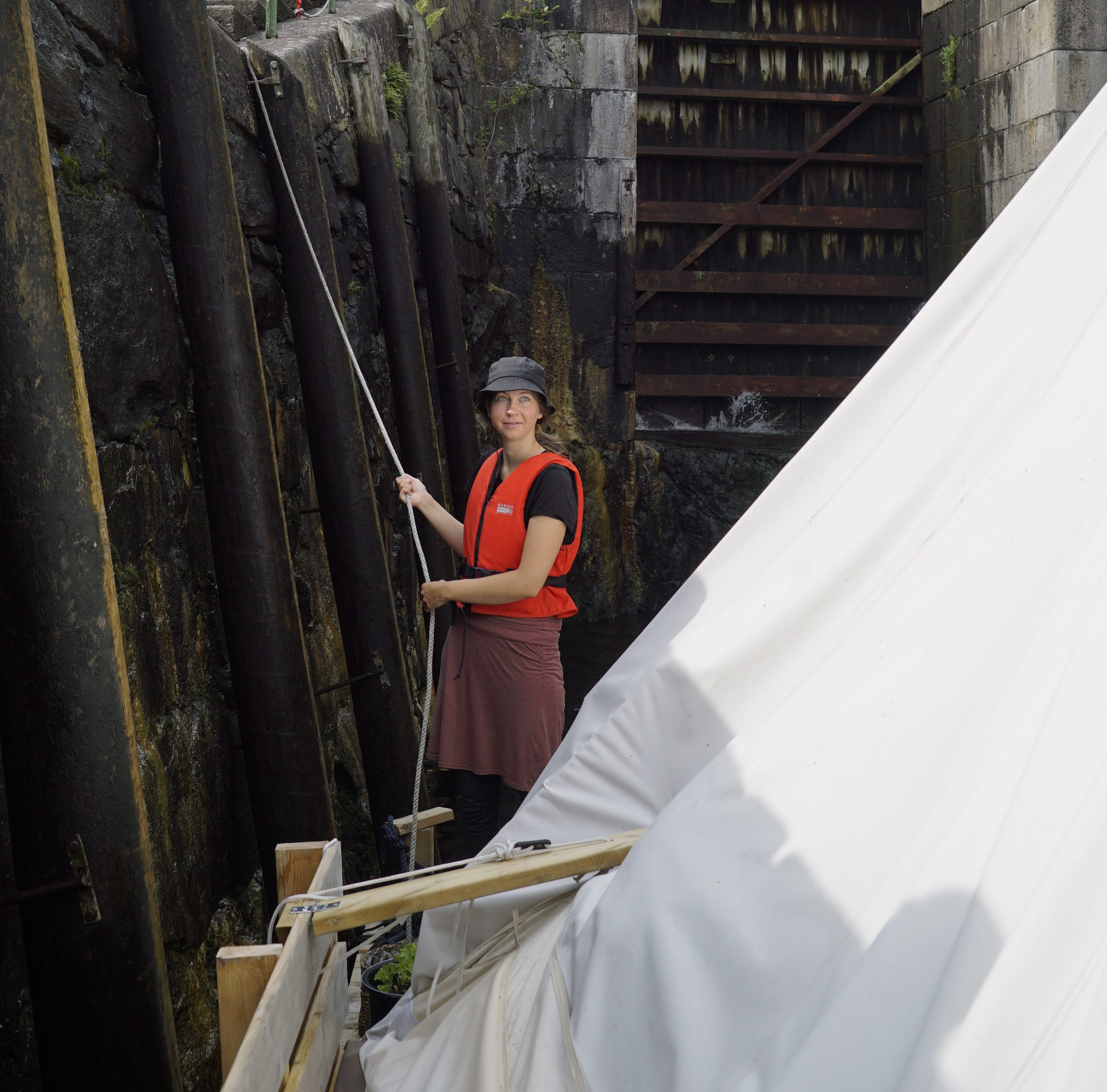 Norah på flotte i Dalslands kanal. 