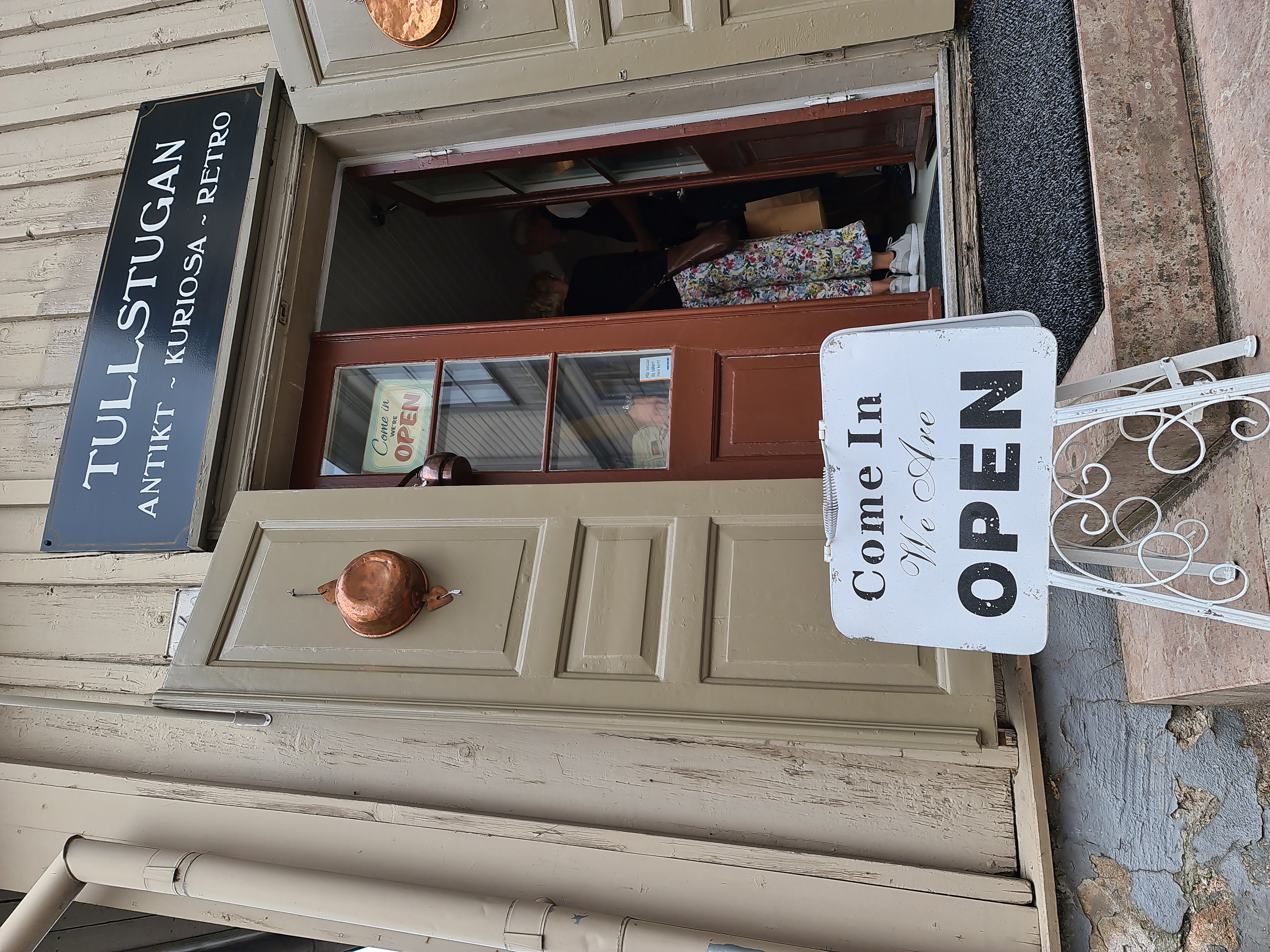 En loppisbutik i Hjo. 