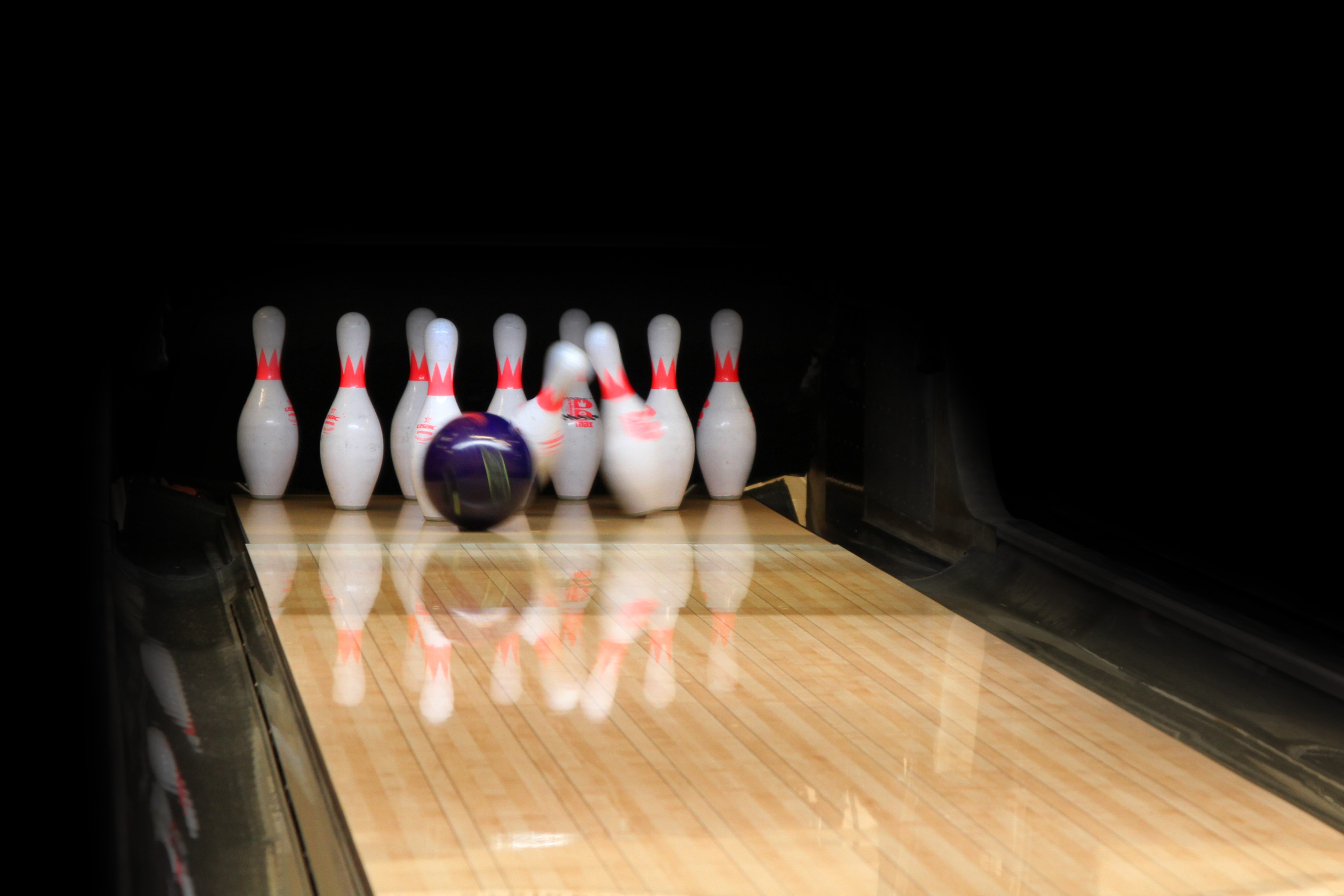 Kruset Bar & Bowling