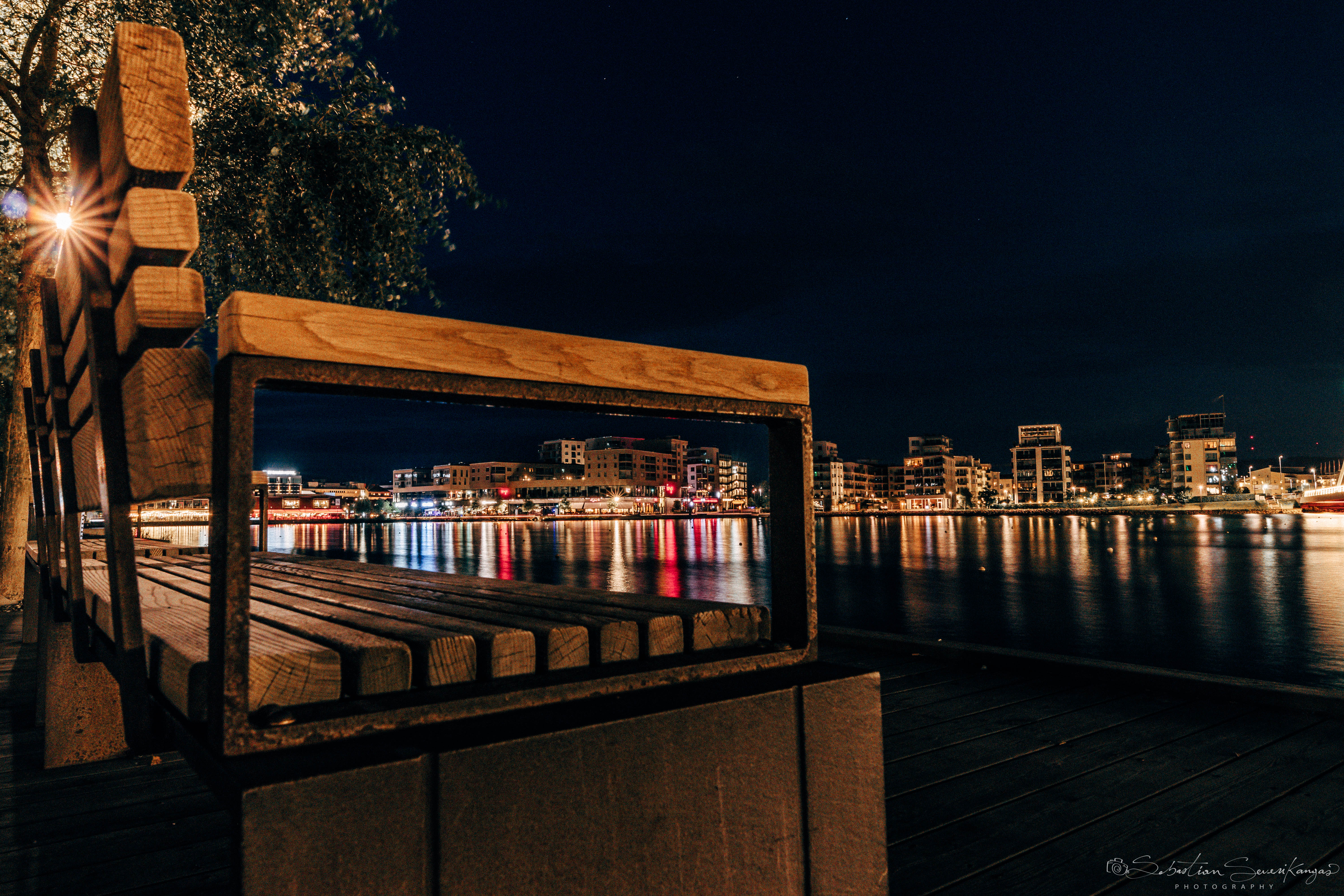 Munksjön kvällstid i Jönköping. 